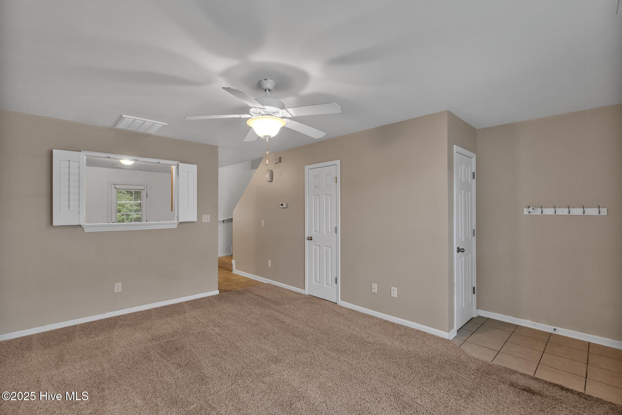 310 Caldwell Loop Property Photo 7