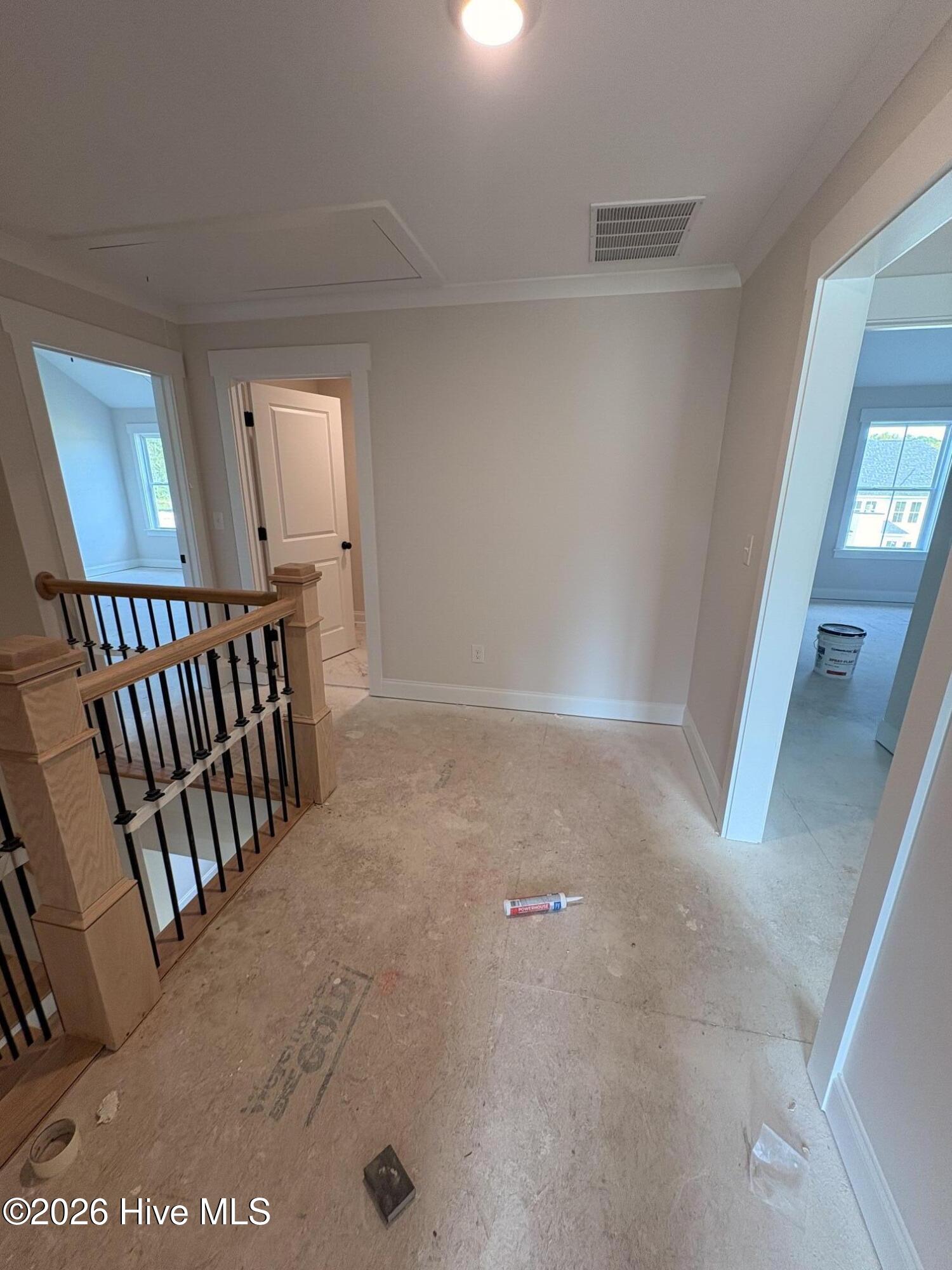 5608 Sweetwater Drive Property Photo 9