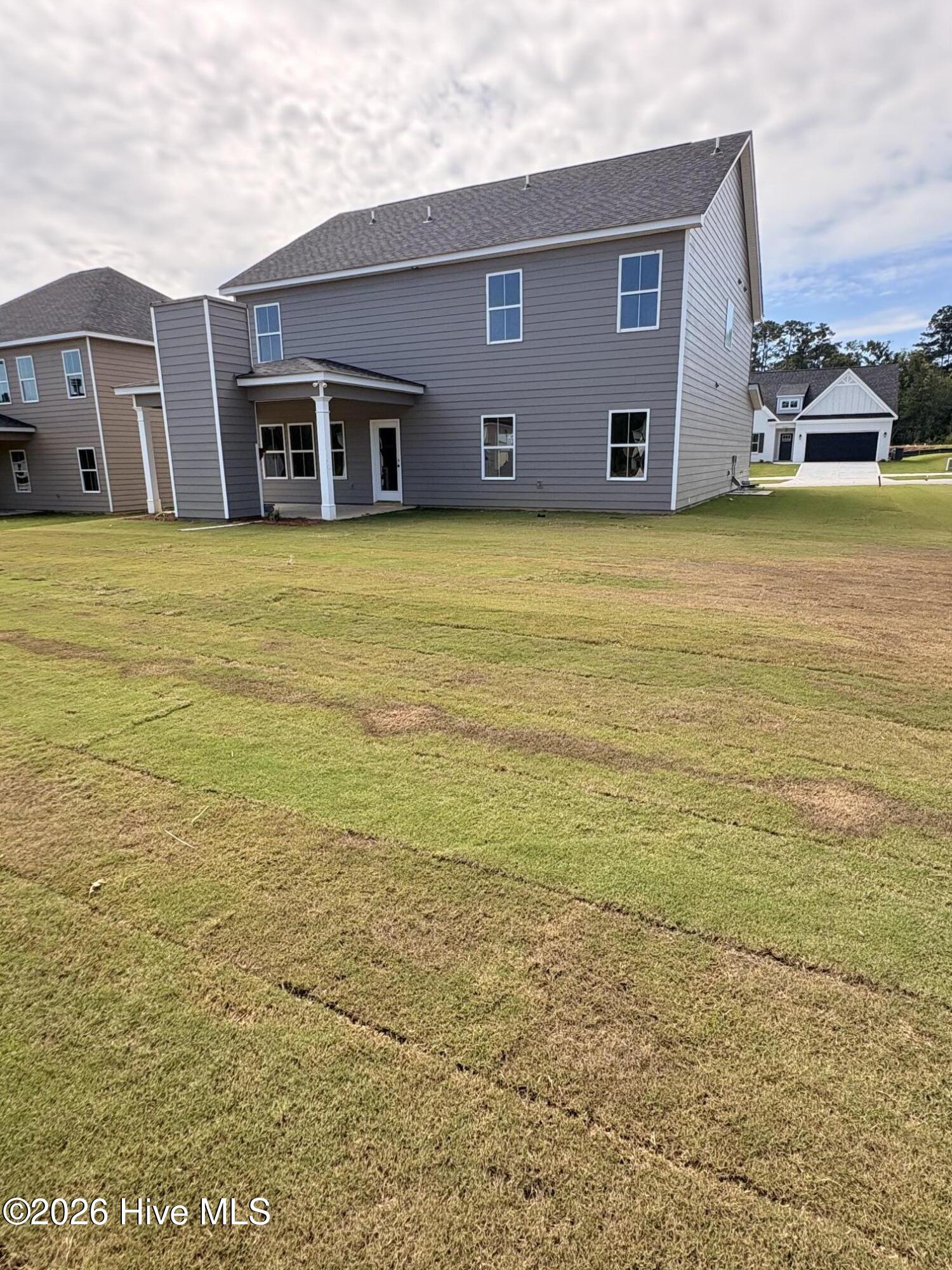 5608 Sweetwater Drive Property Photo 18