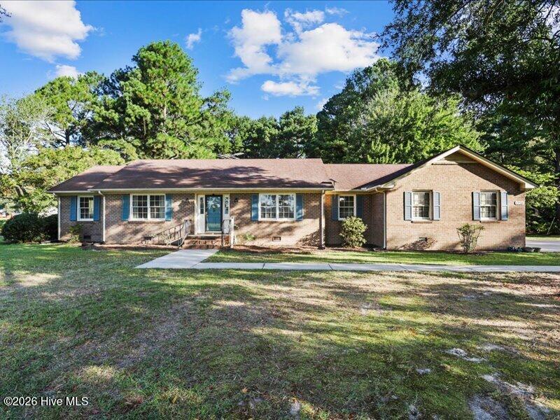 7254 Springfield School Road Property Photo 2