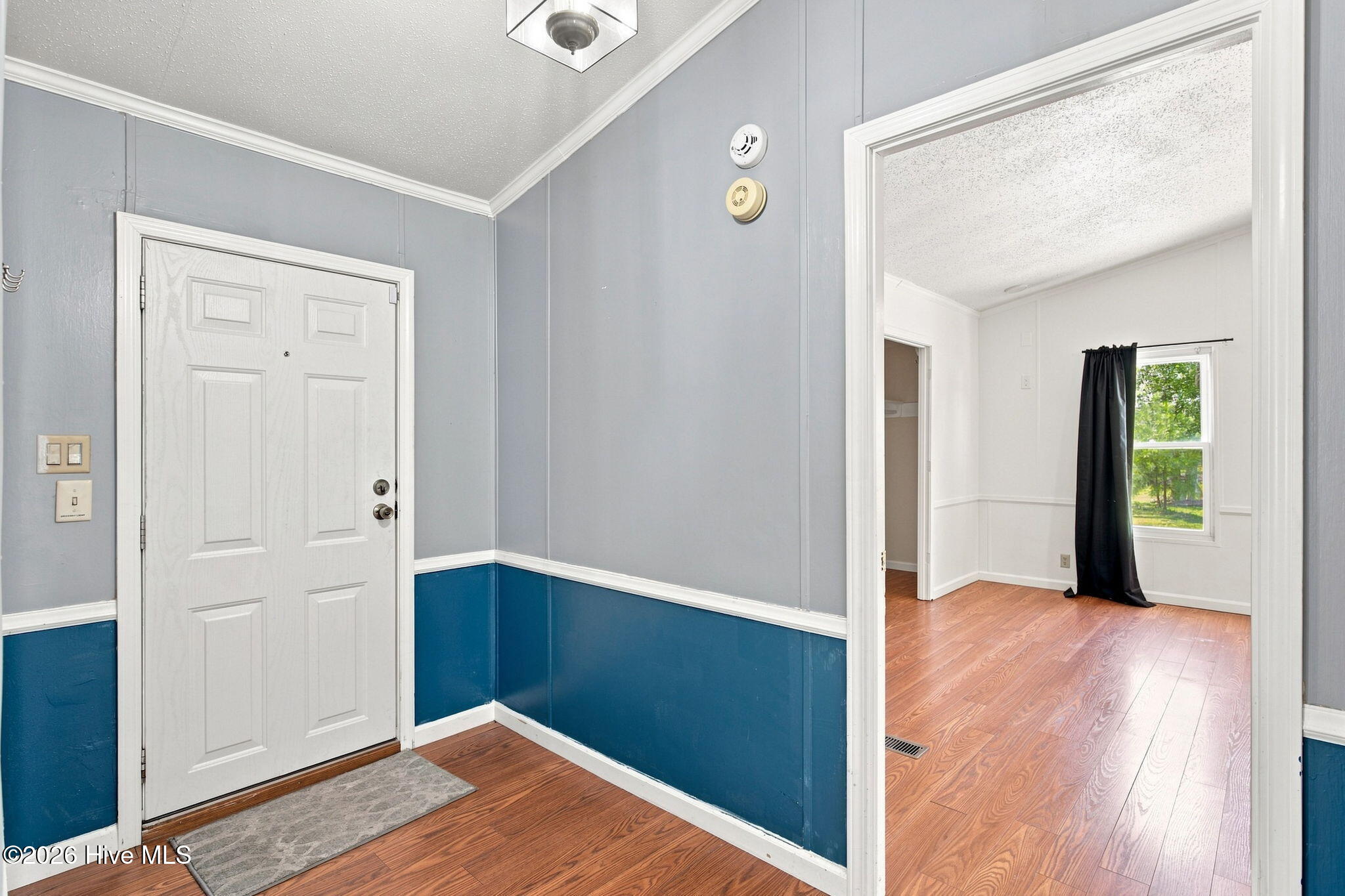 900 Lighthouse Court Property Photo 3