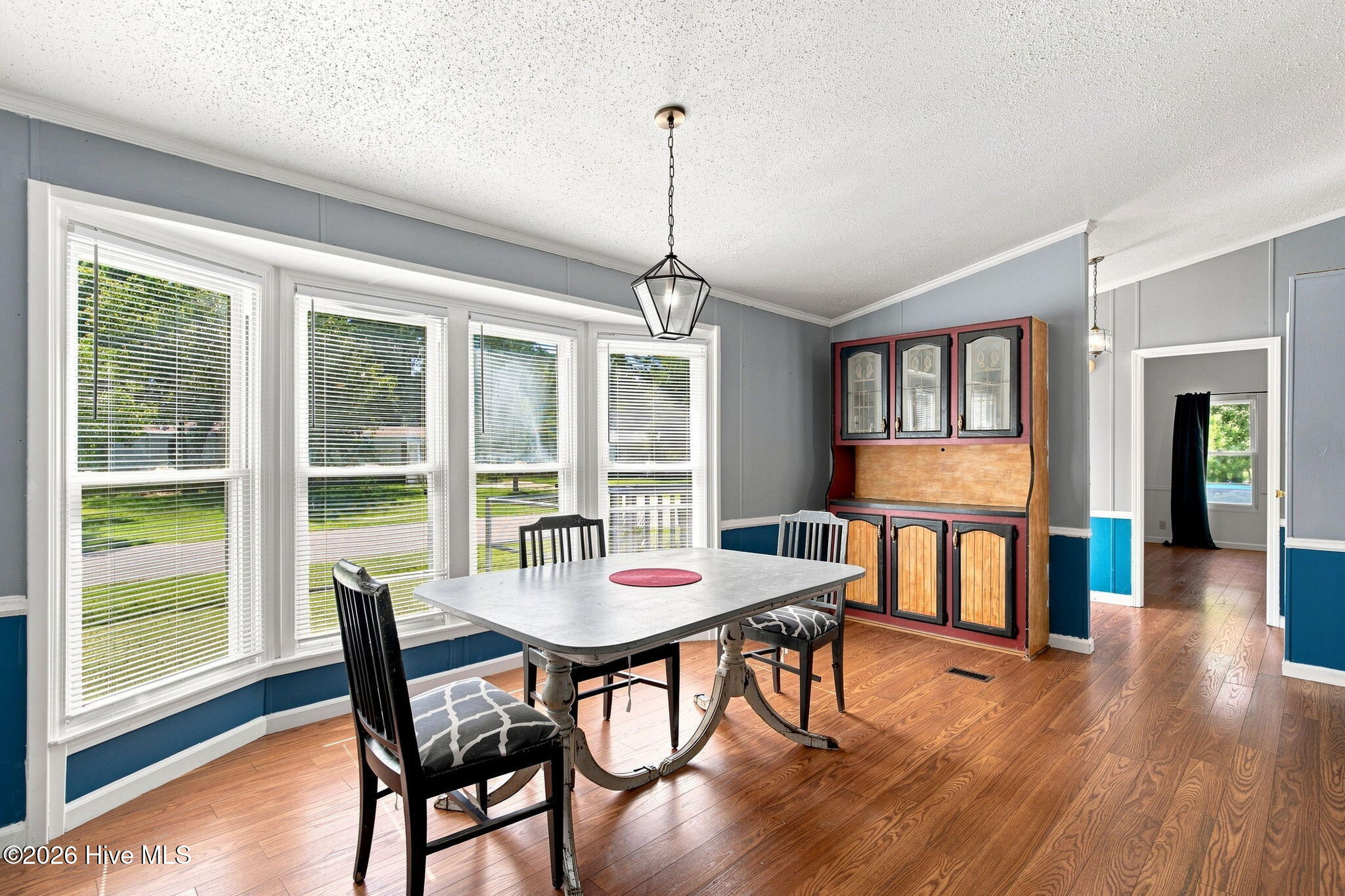 900 Lighthouse Court Property Photo 8