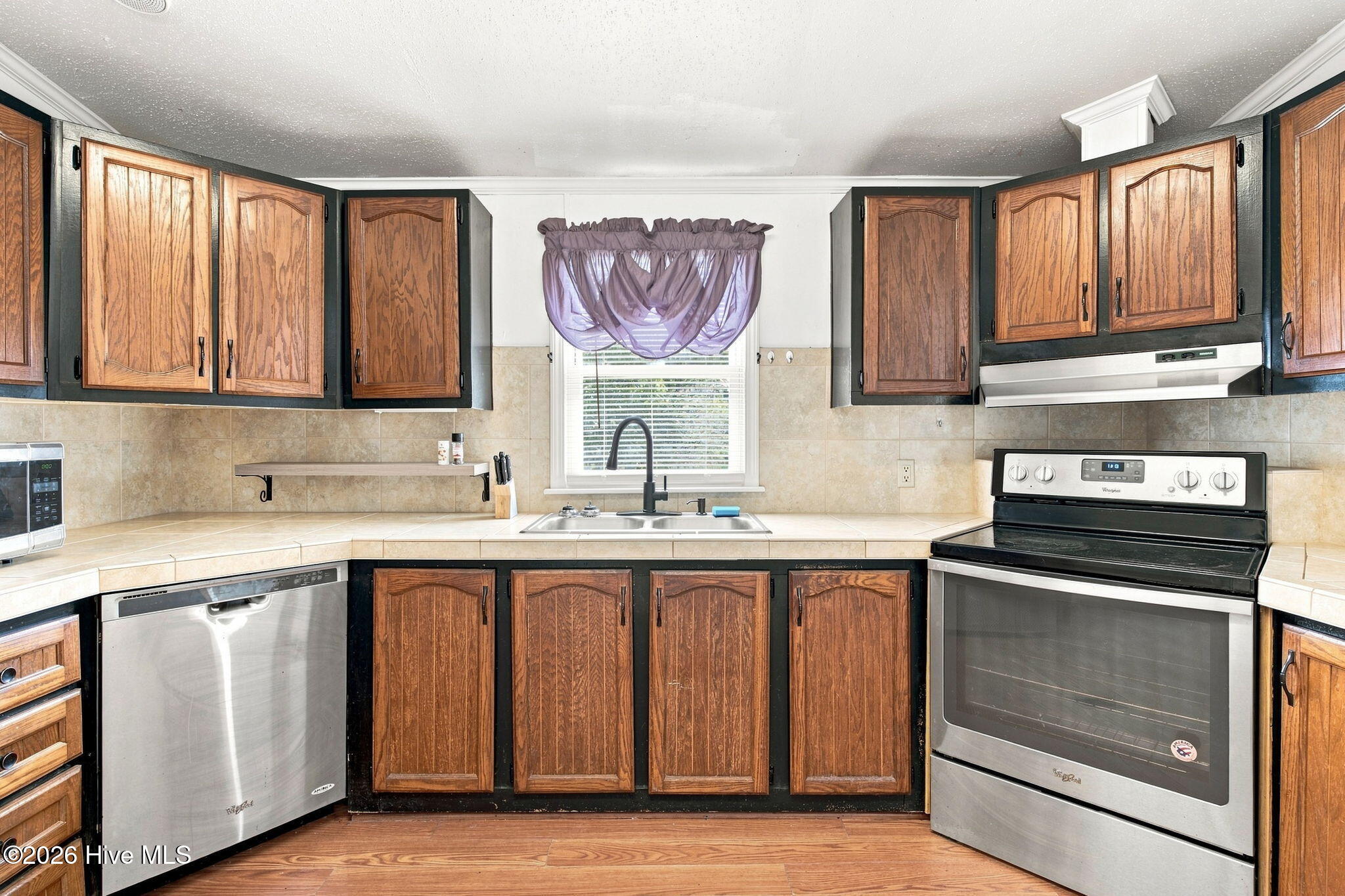 900 Lighthouse Court Property Photo 13