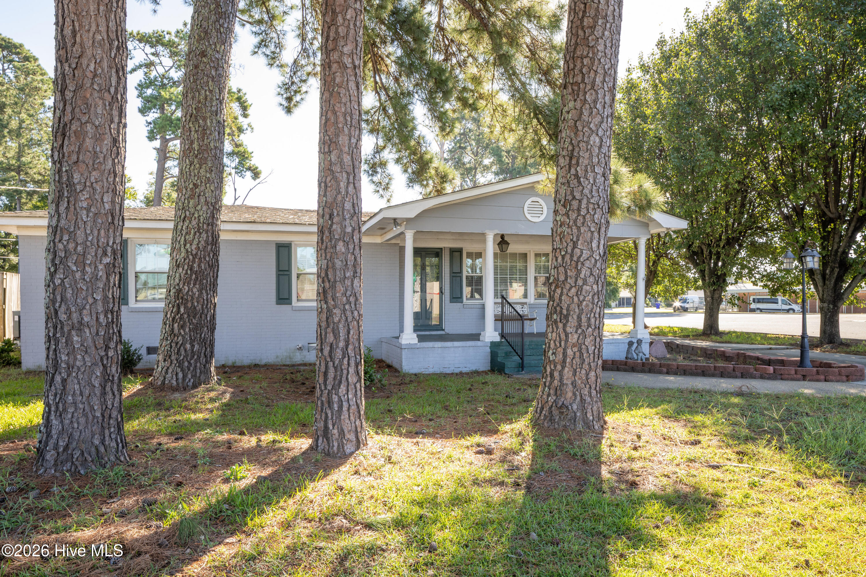 502 Raleigh Road Property Photo 2