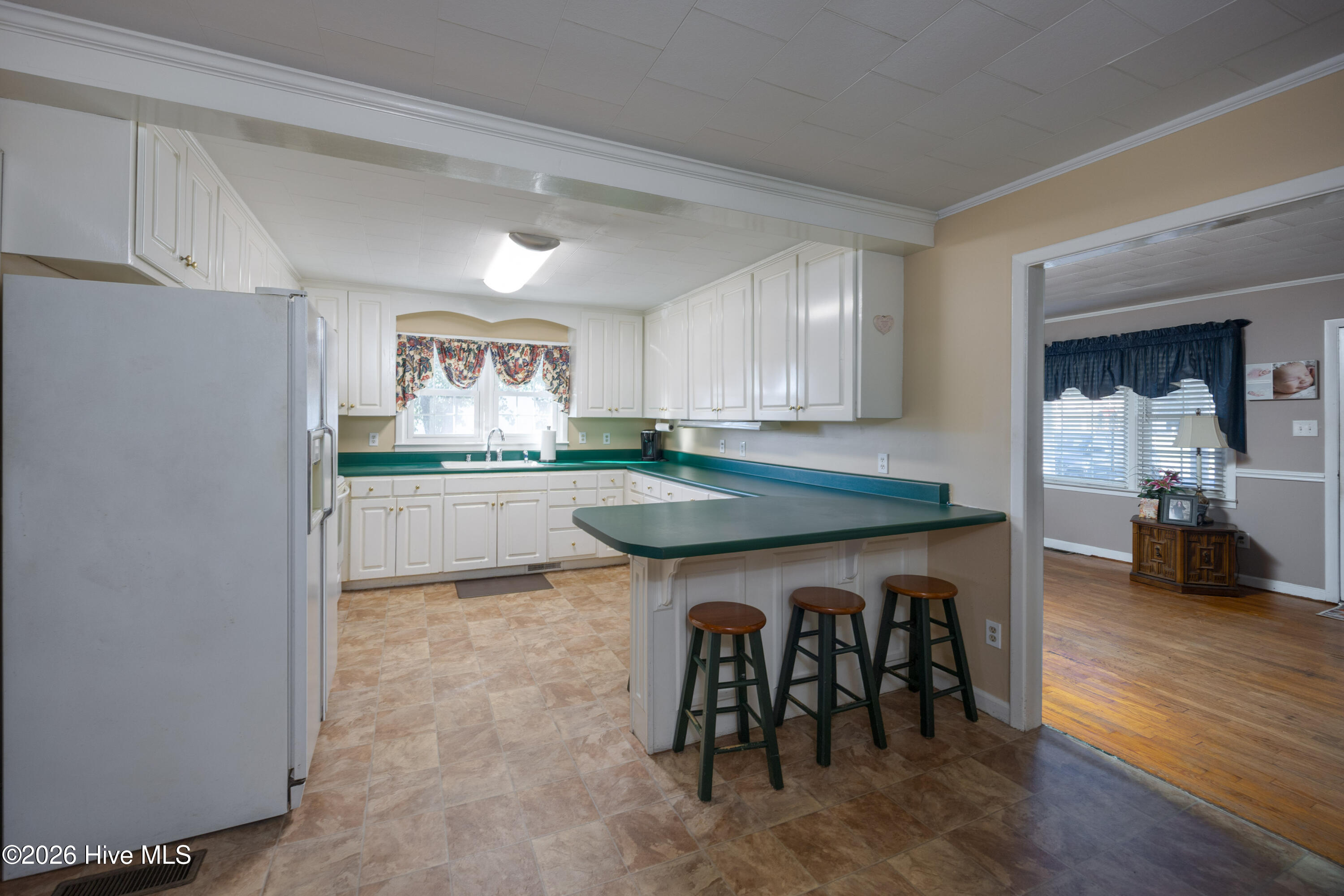 502 Raleigh Road Property Photo 7