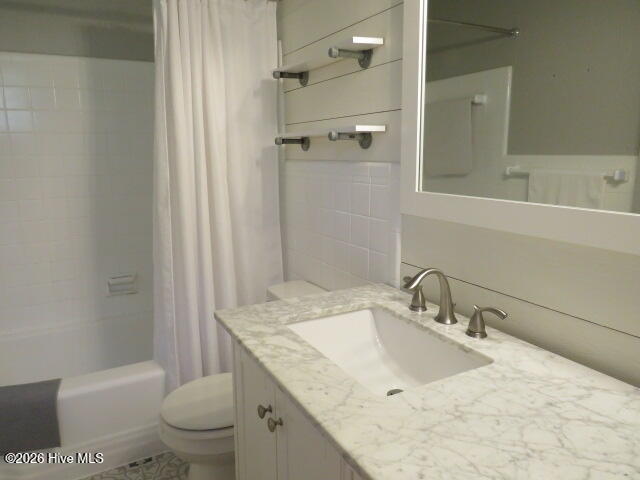 511 Aumond Road Property Photo 22