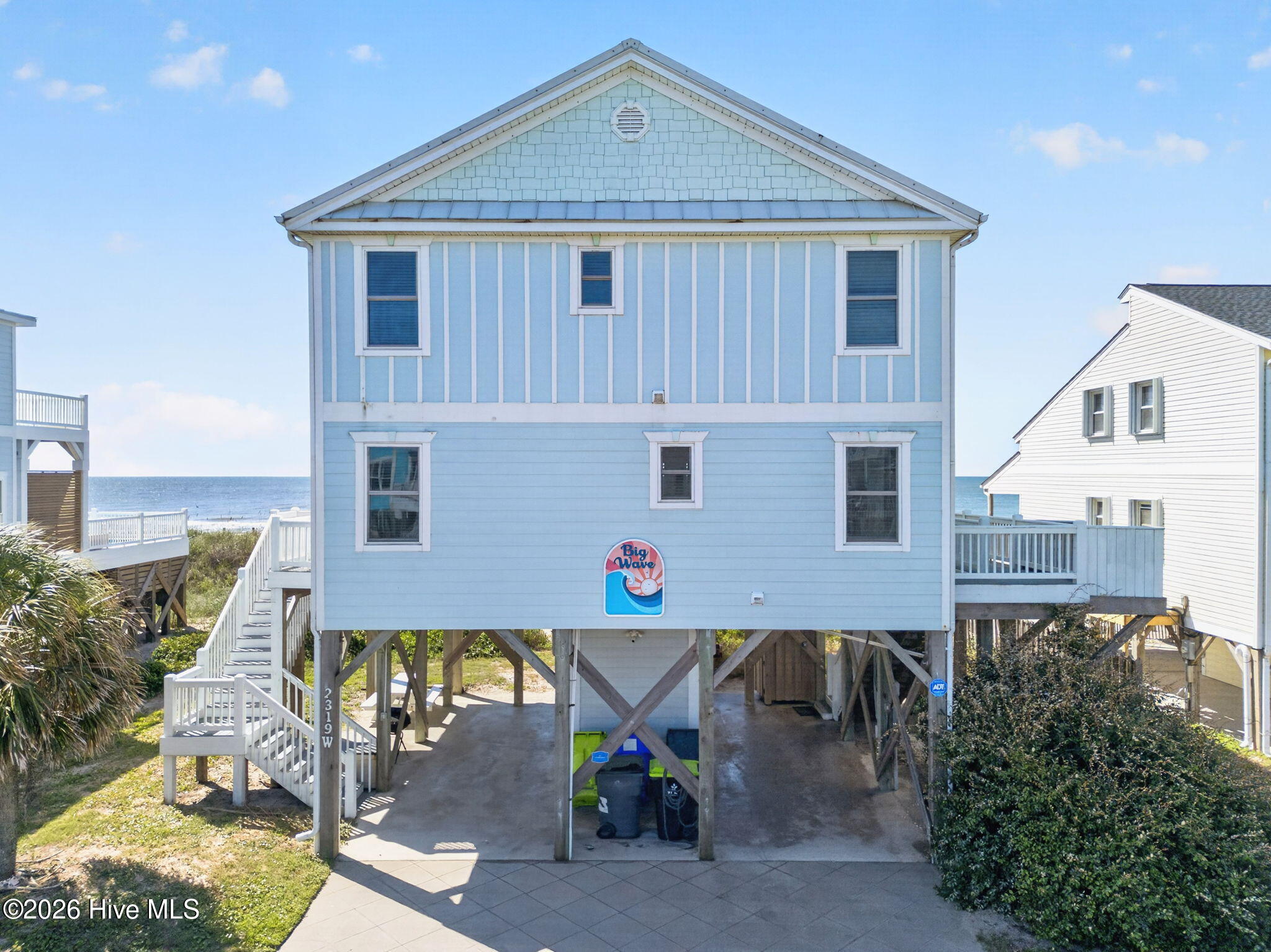 2319 W Beach Drive Property Photo 1
