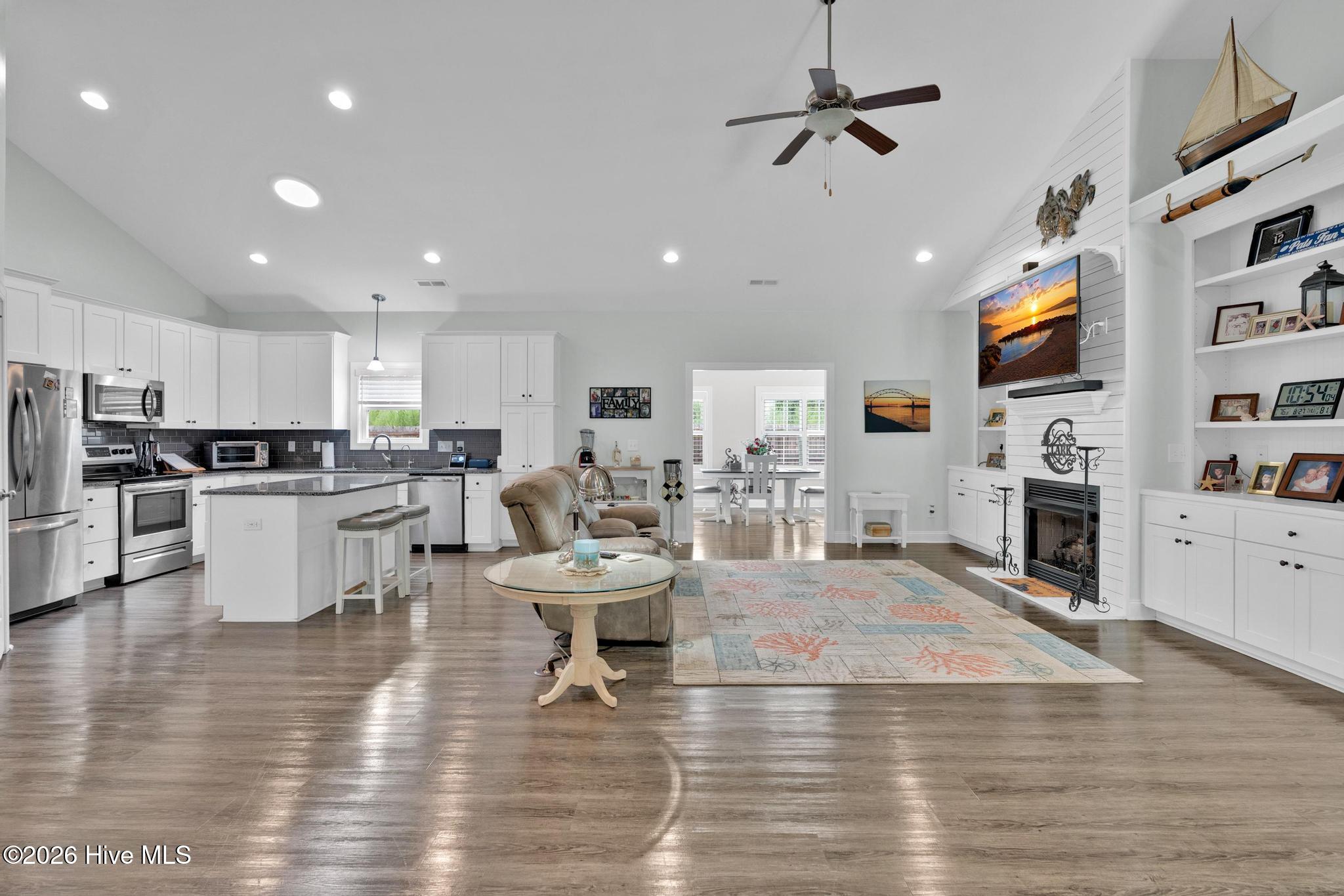 693 Dan Owen Drive Property Photo 11