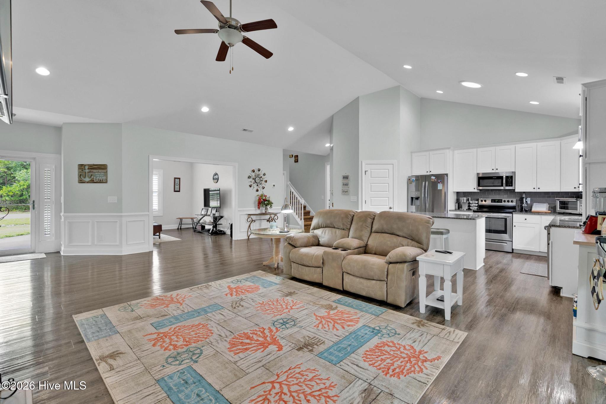 693 Dan Owen Drive Property Photo 15
