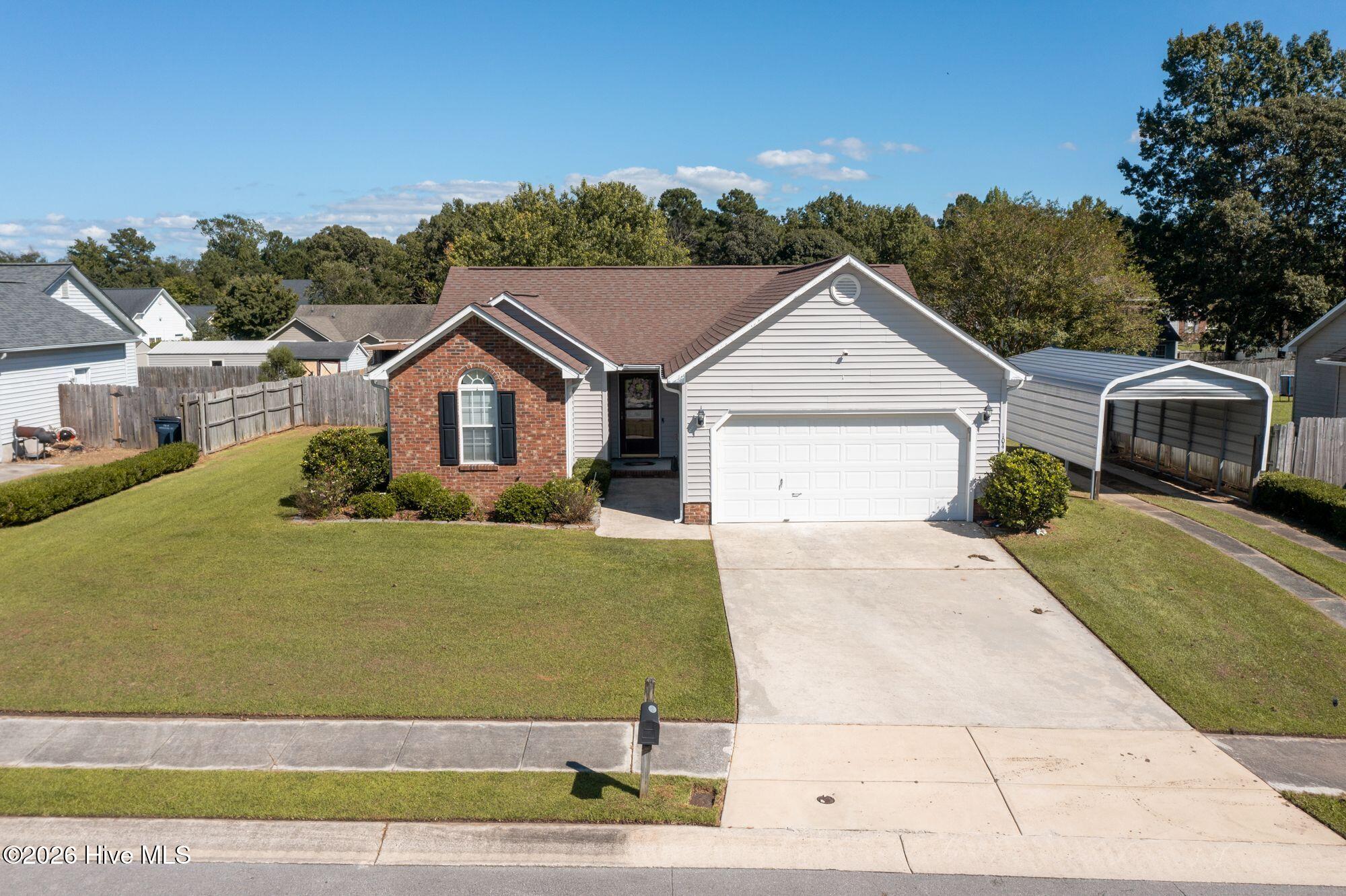 104 Fieldgate Drive Property Photo 4