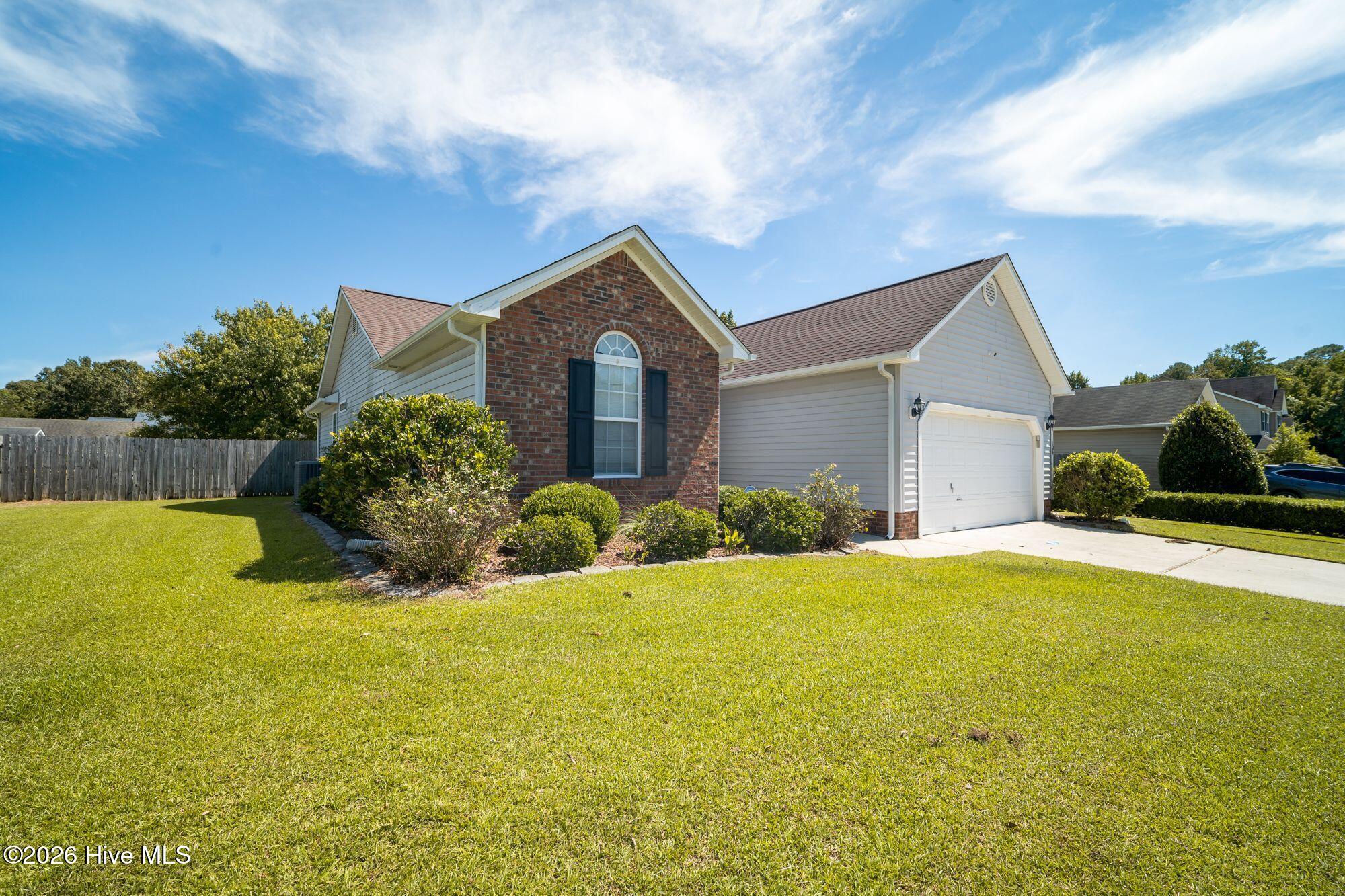 104 Fieldgate Drive Property Photo 5