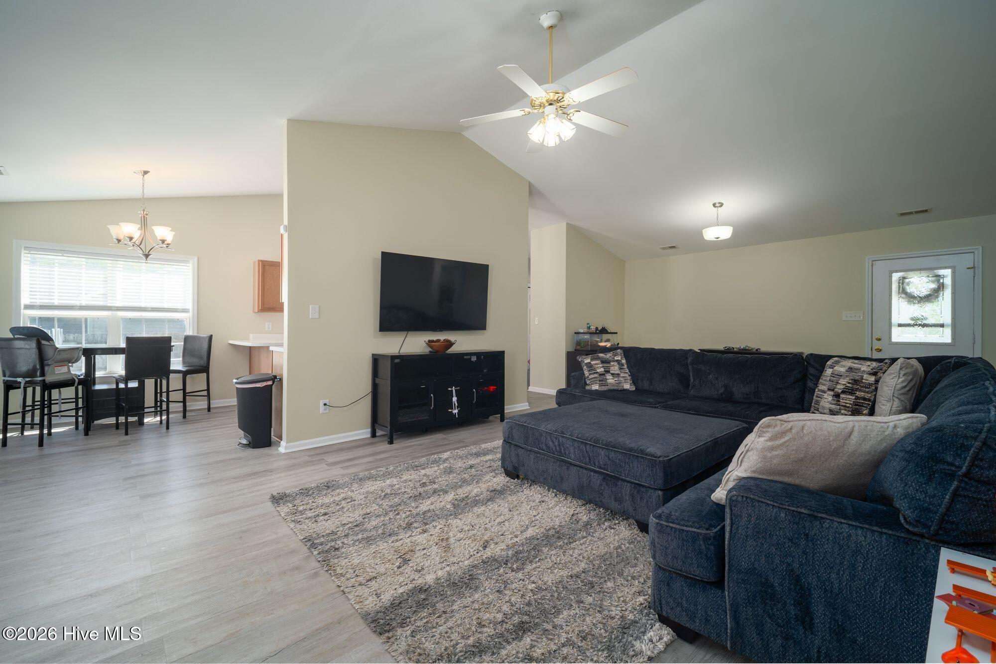 104 Fieldgate Drive Property Photo 12