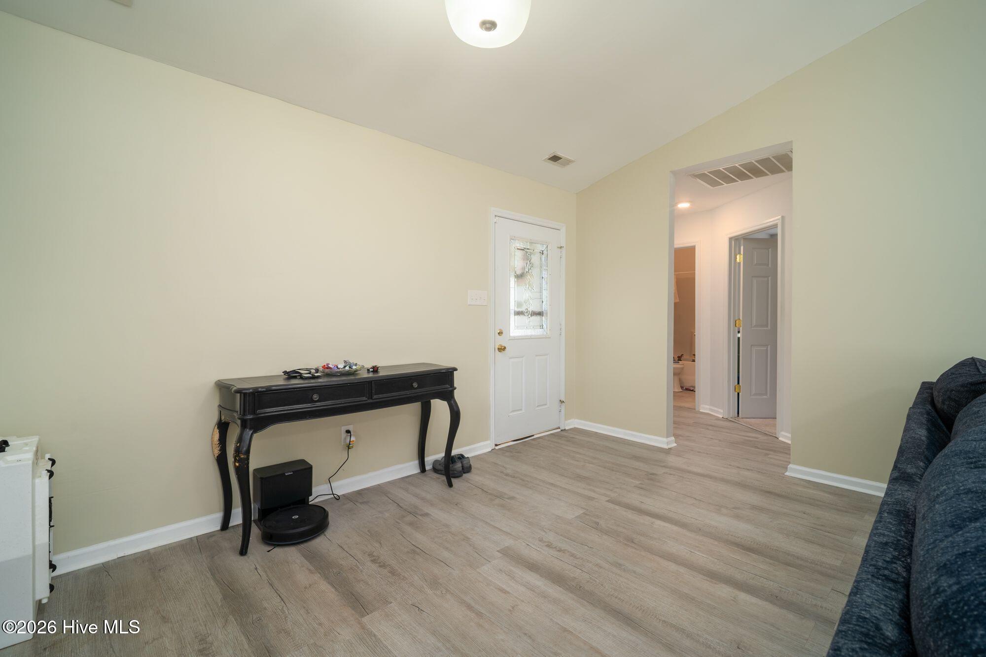 104 Fieldgate Drive Property Photo 23