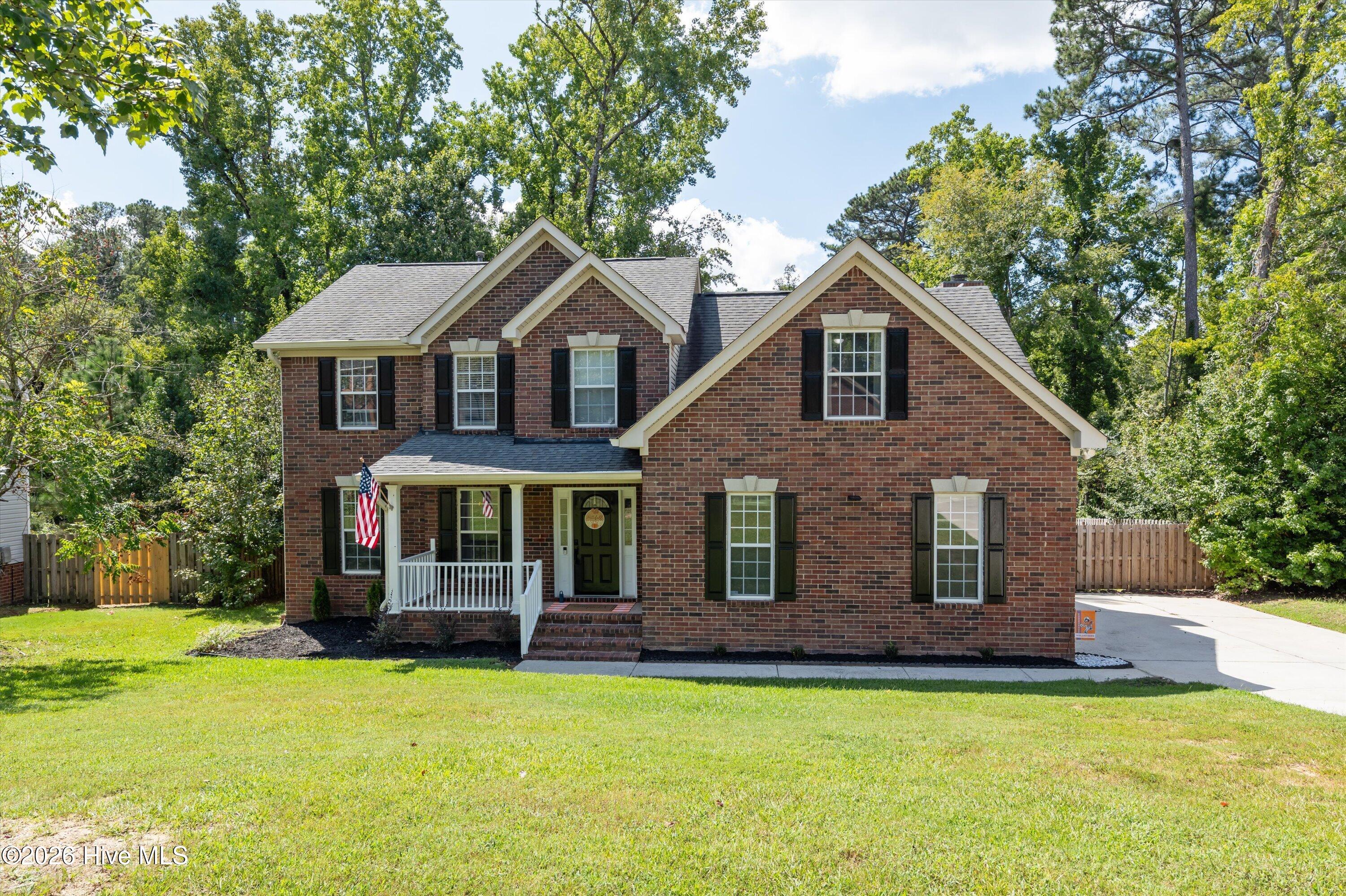 642 Hamden Drive Property Photo 4