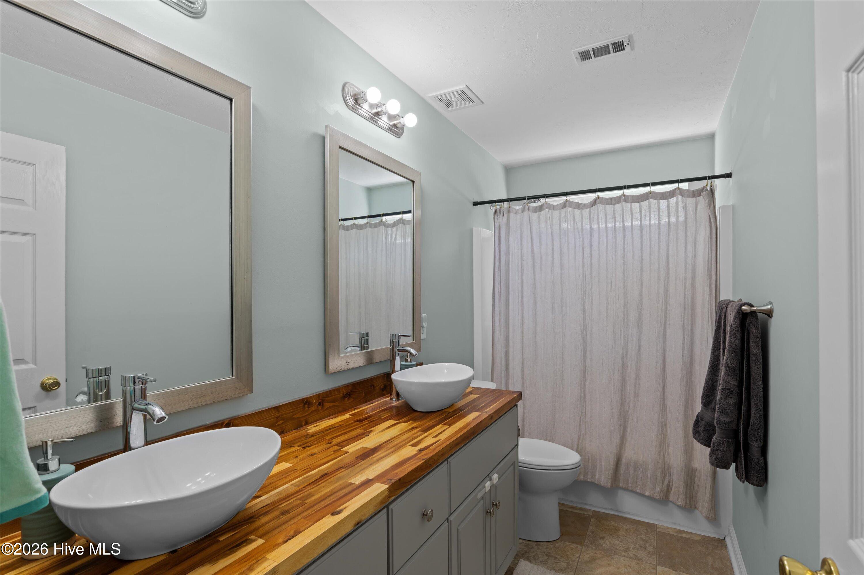 642 Hamden Drive Property Photo 38