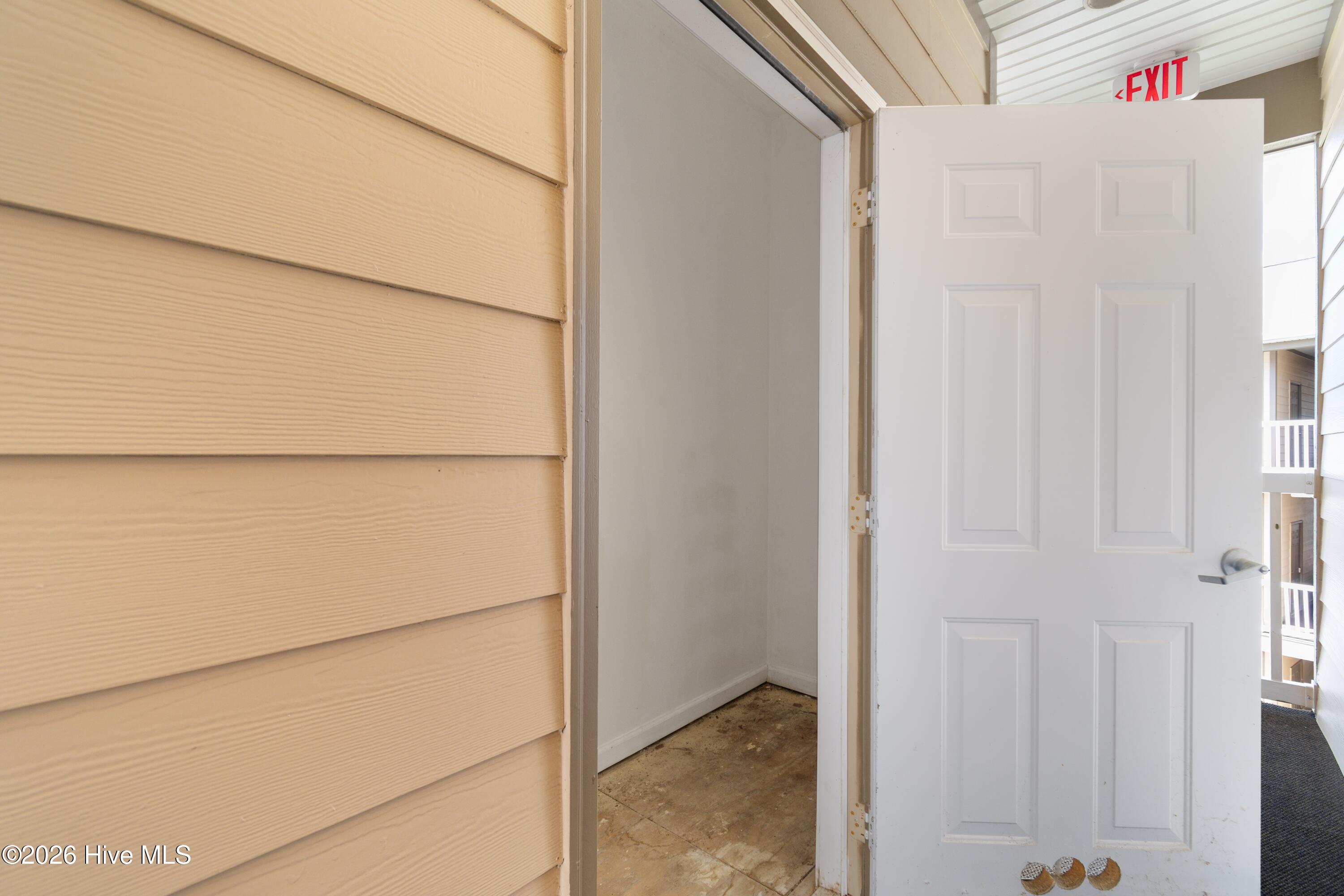 4102 Pinehurst Circle Apt 1i Property Photo 28