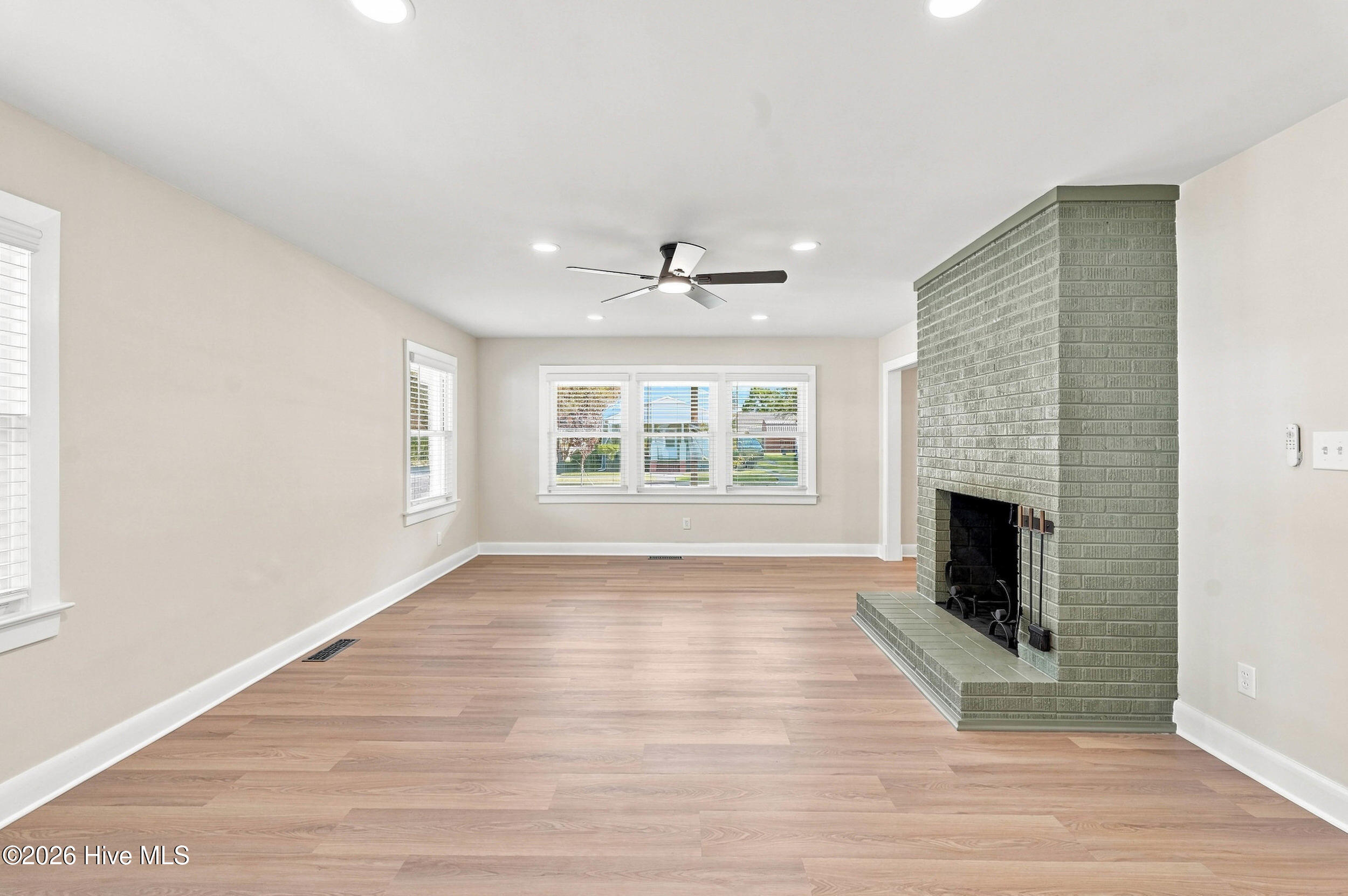 1315 Queen Street Property Photo 10