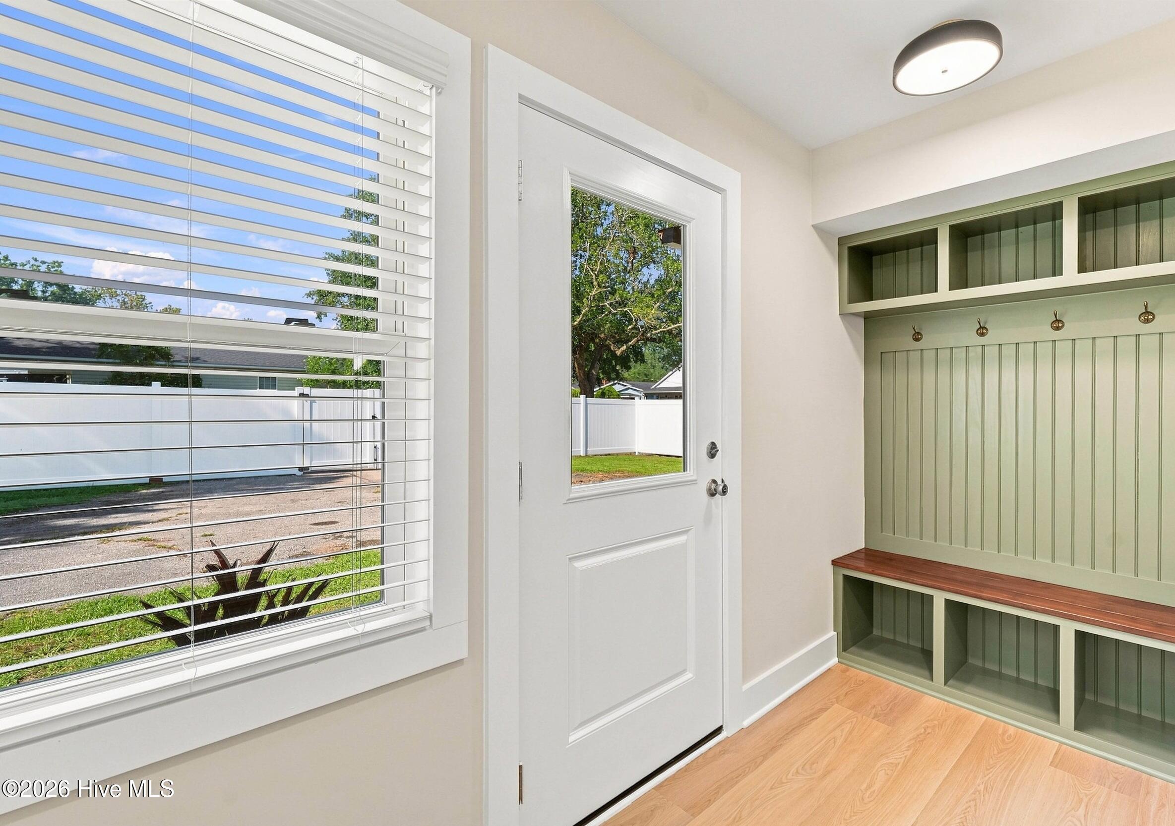 1315 Queen Street Property Photo 20