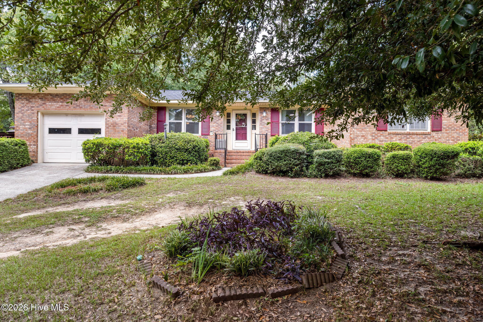 619 Cherokee Drive Property Photo 9
