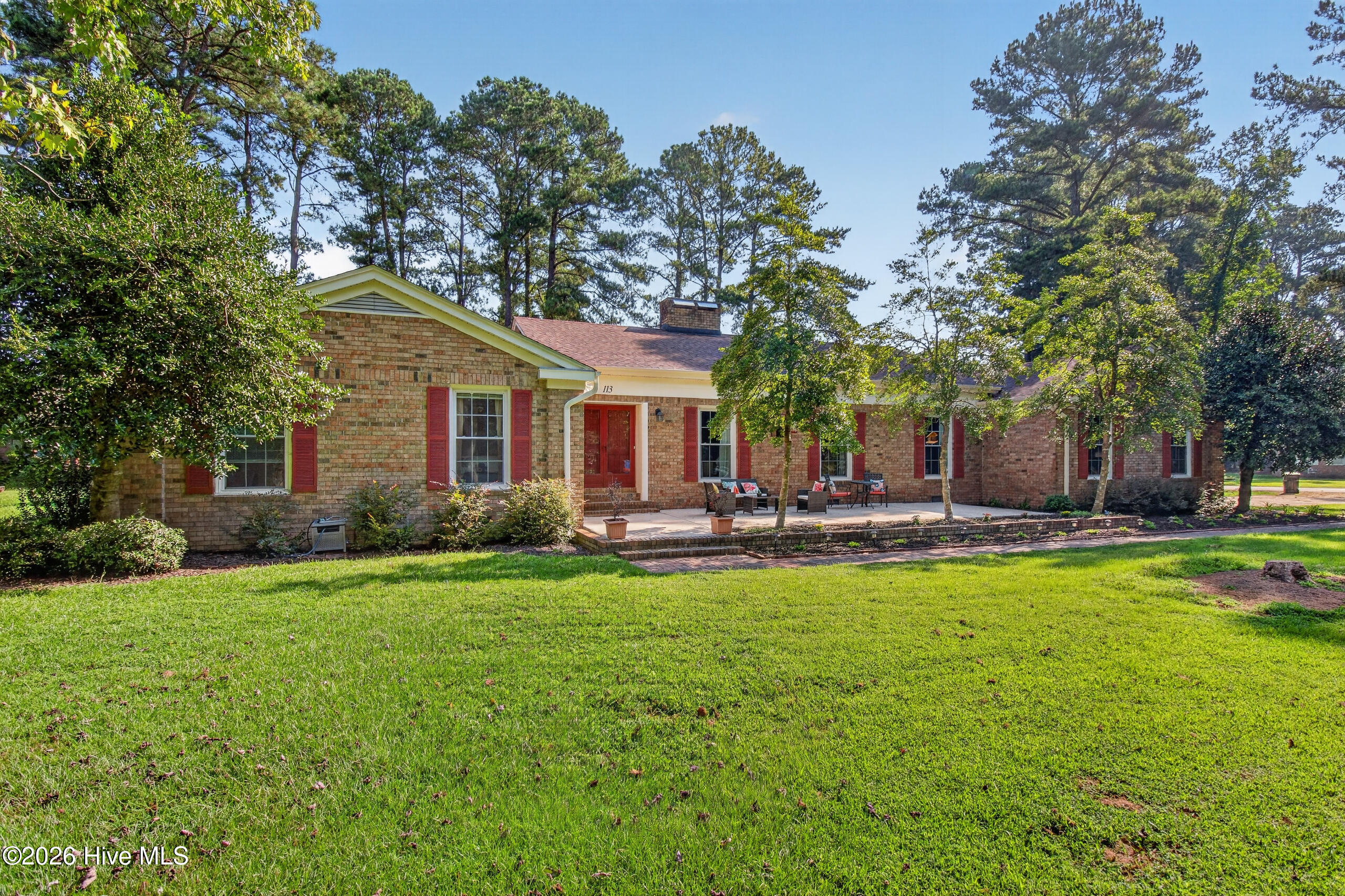 113 Clarendon Road Property Photo 7
