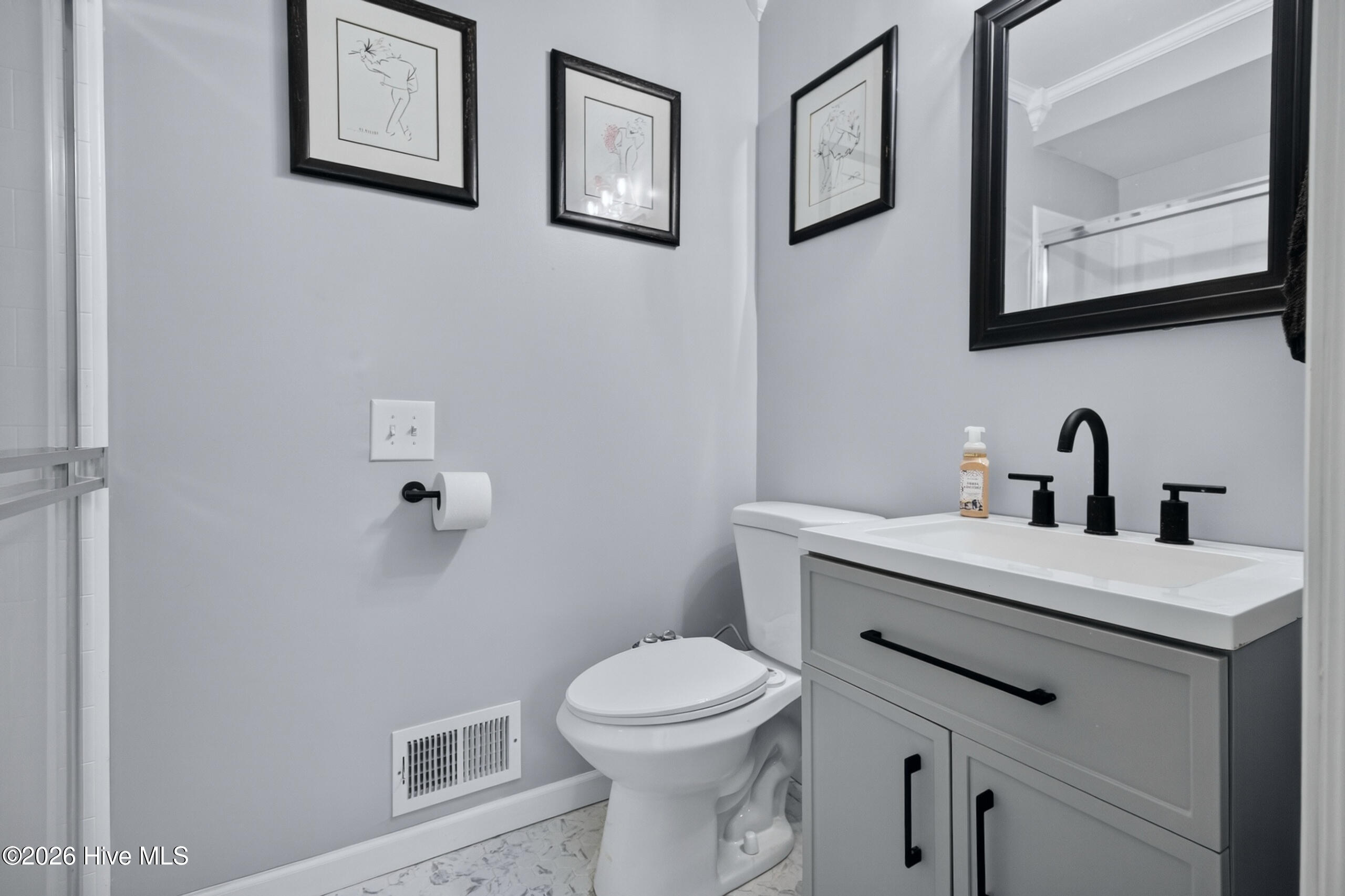 113 Clarendon Road Property Photo 47