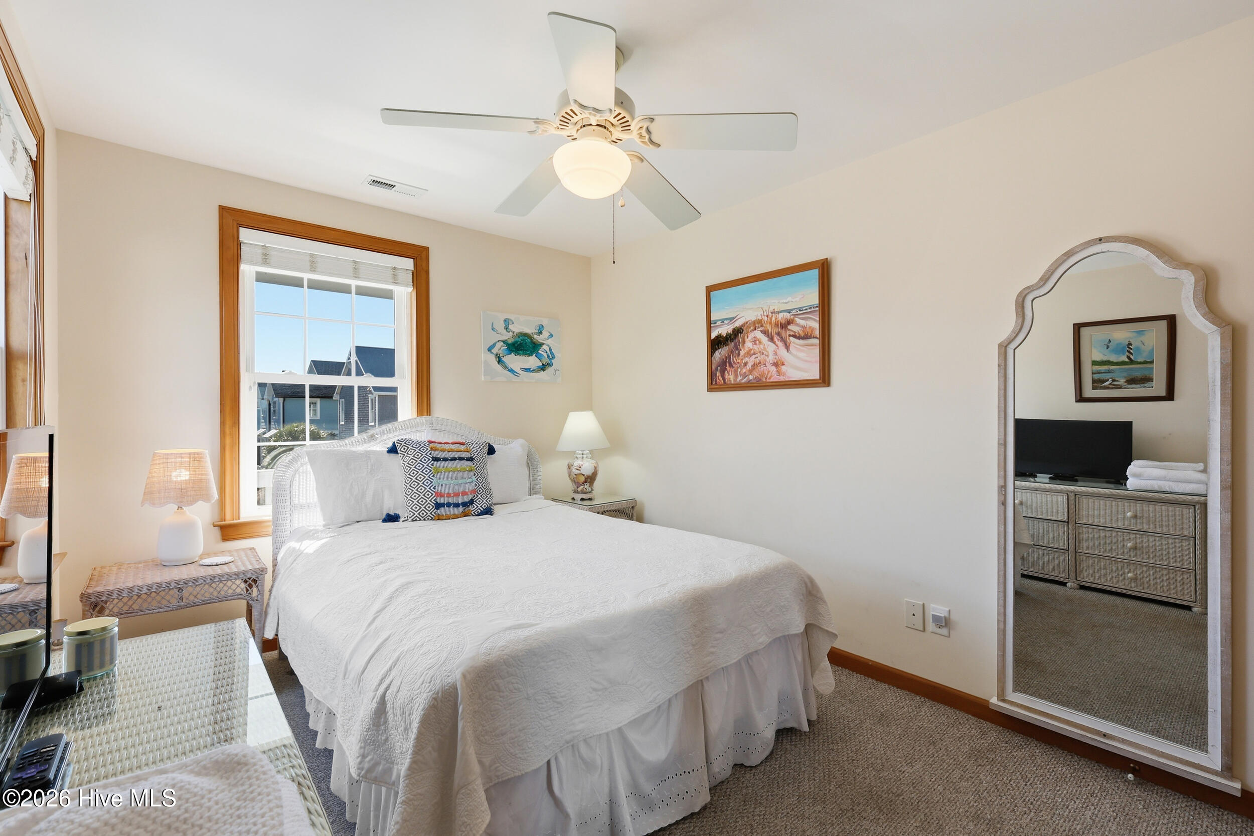 710 Waynick Boulevard B - Lower Property Photo 18