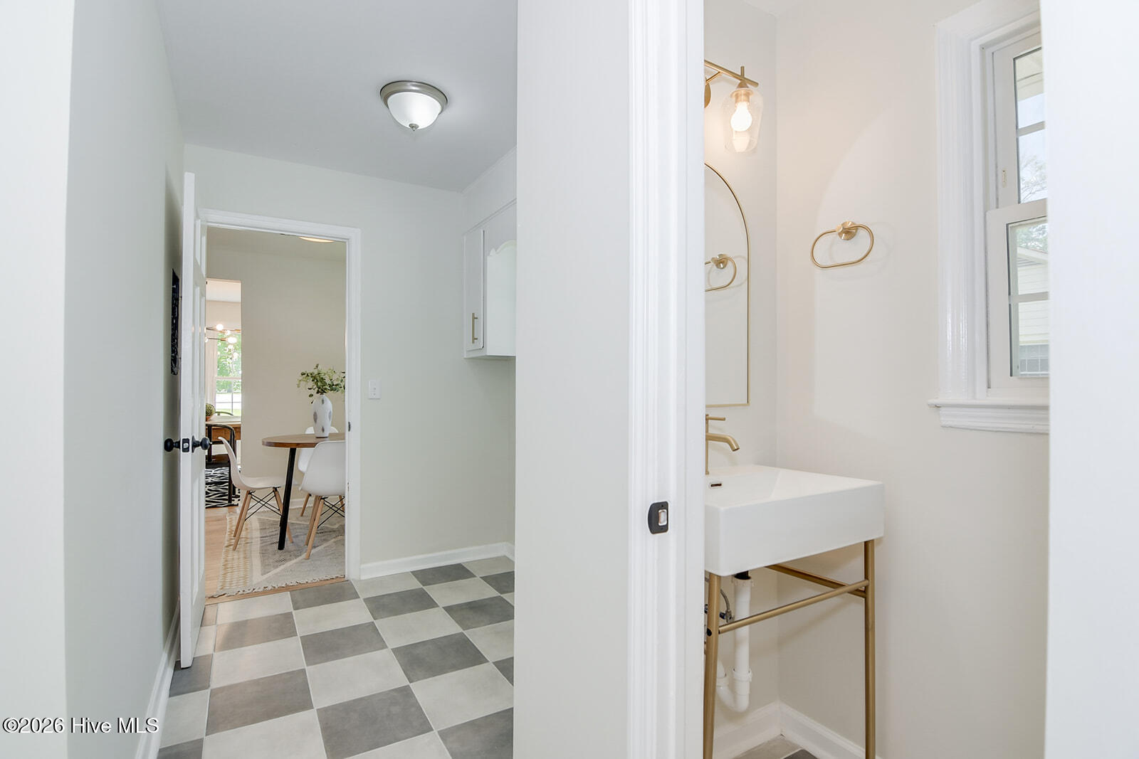 3209 Ramsgate Road Property Photo 9