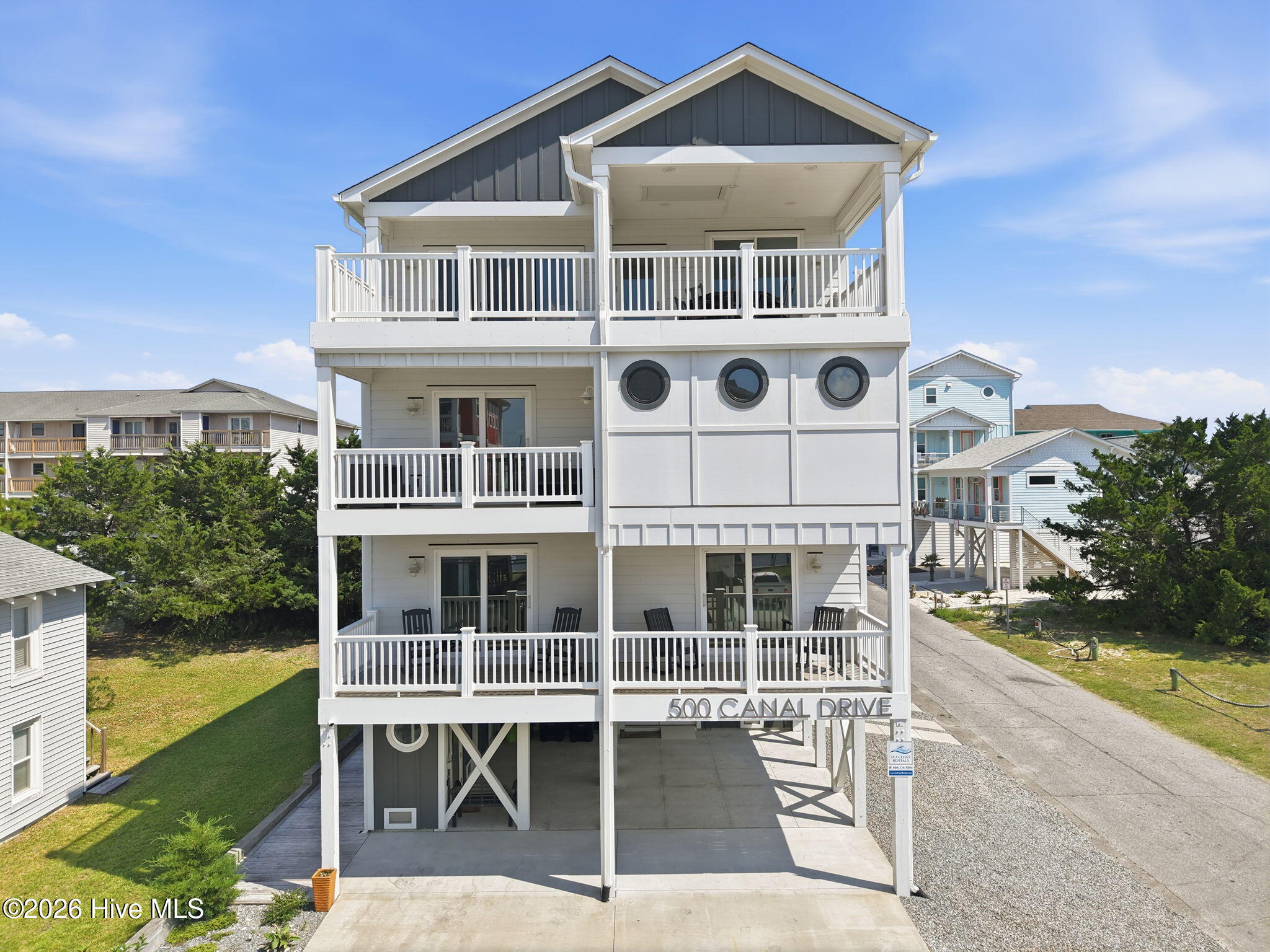 500 Canal Drive Property Photo 1