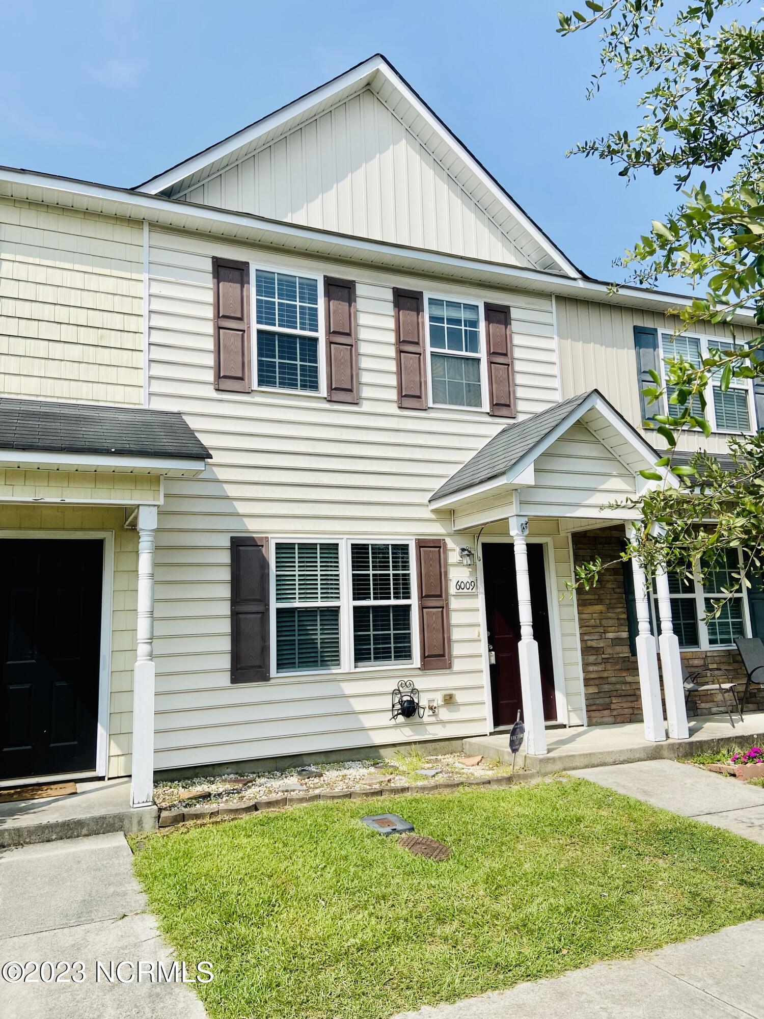 6009 Grandeur Avenue Property Photo 1