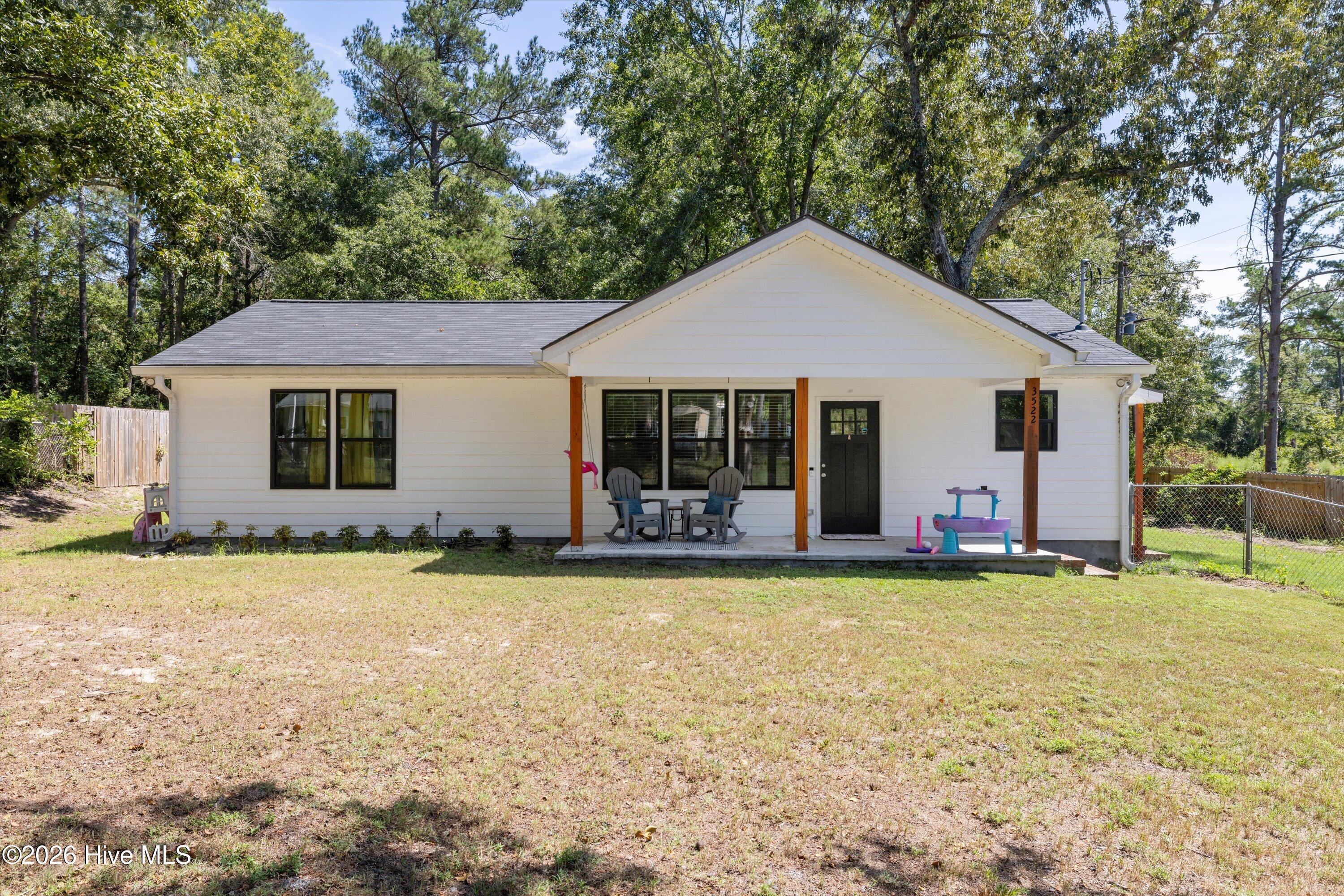 3522 Bullock Avenue Property Photo 6