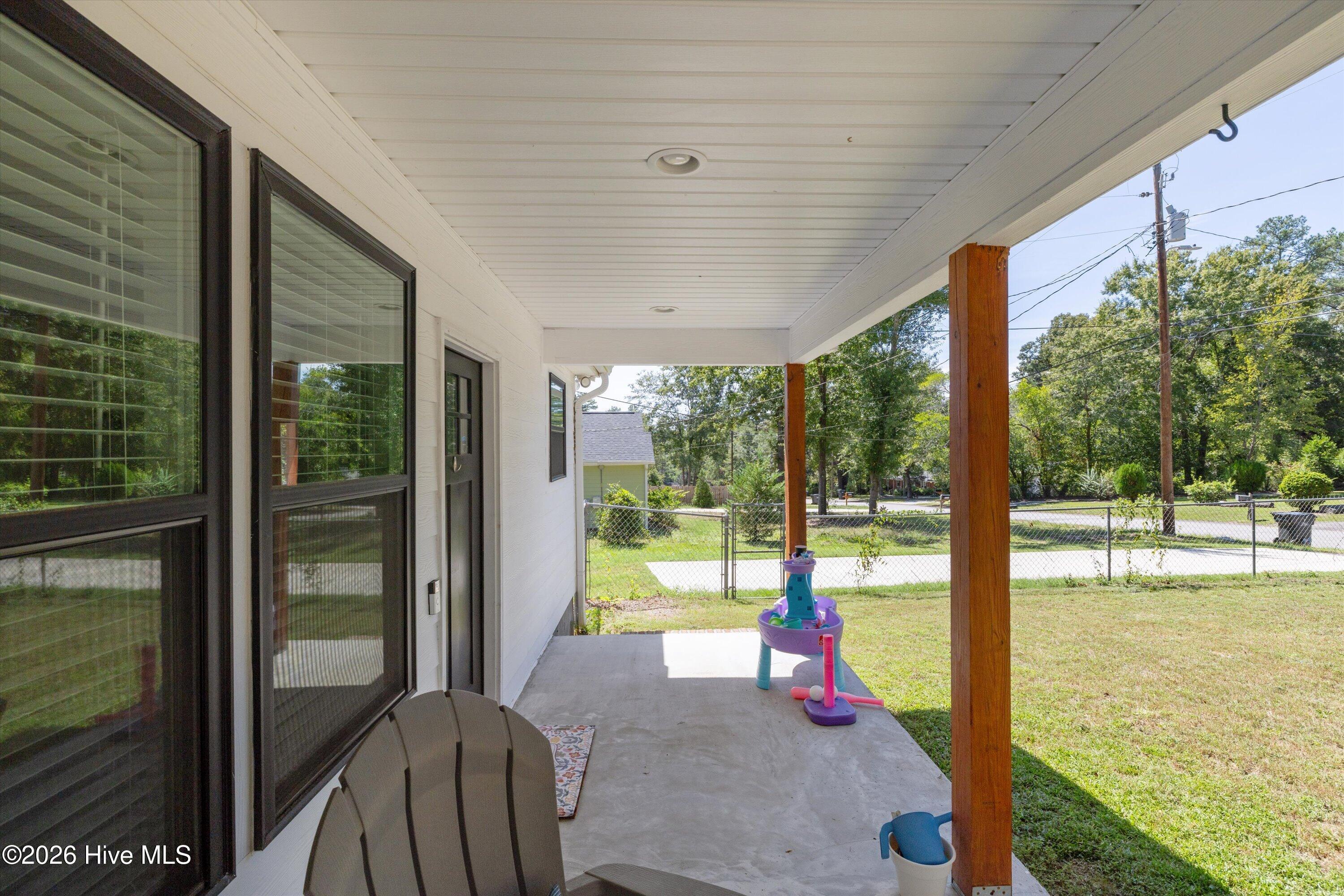 3522 Bullock Avenue Property Photo 9