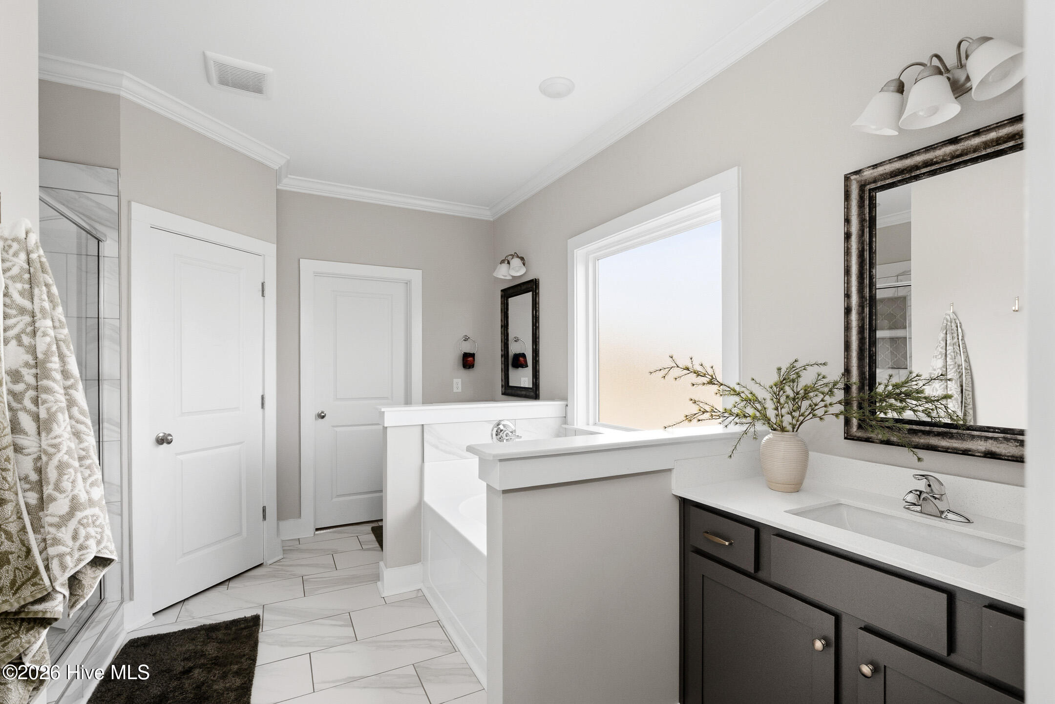 644 Broadsword Way Property Photo 11