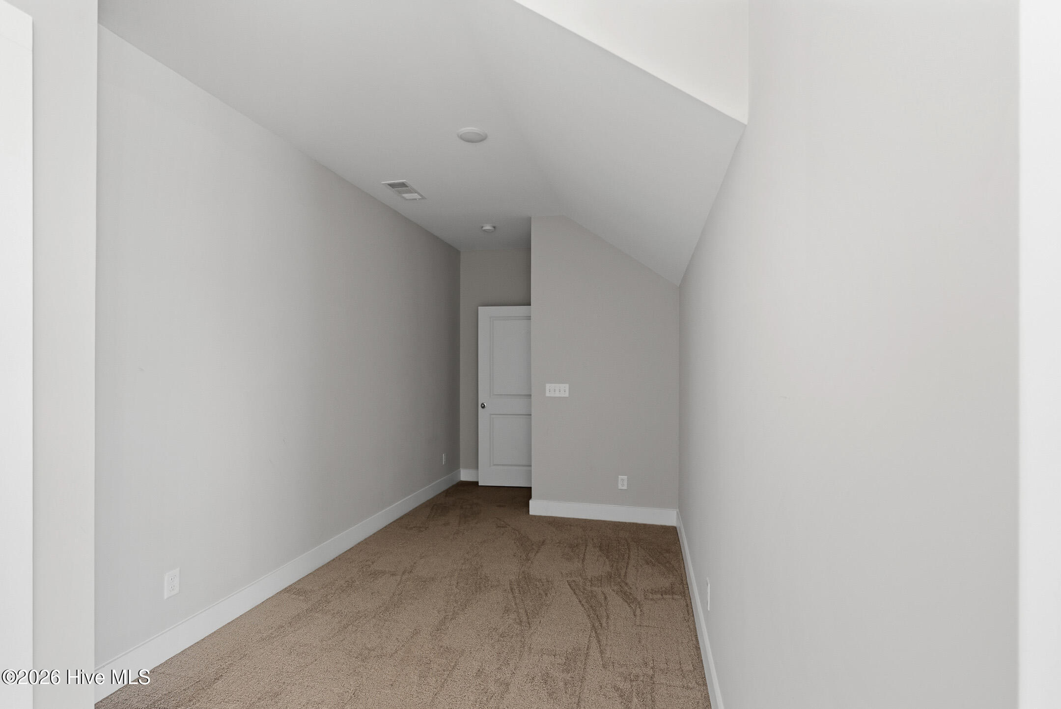 644 Broadsword Way Property Photo 57