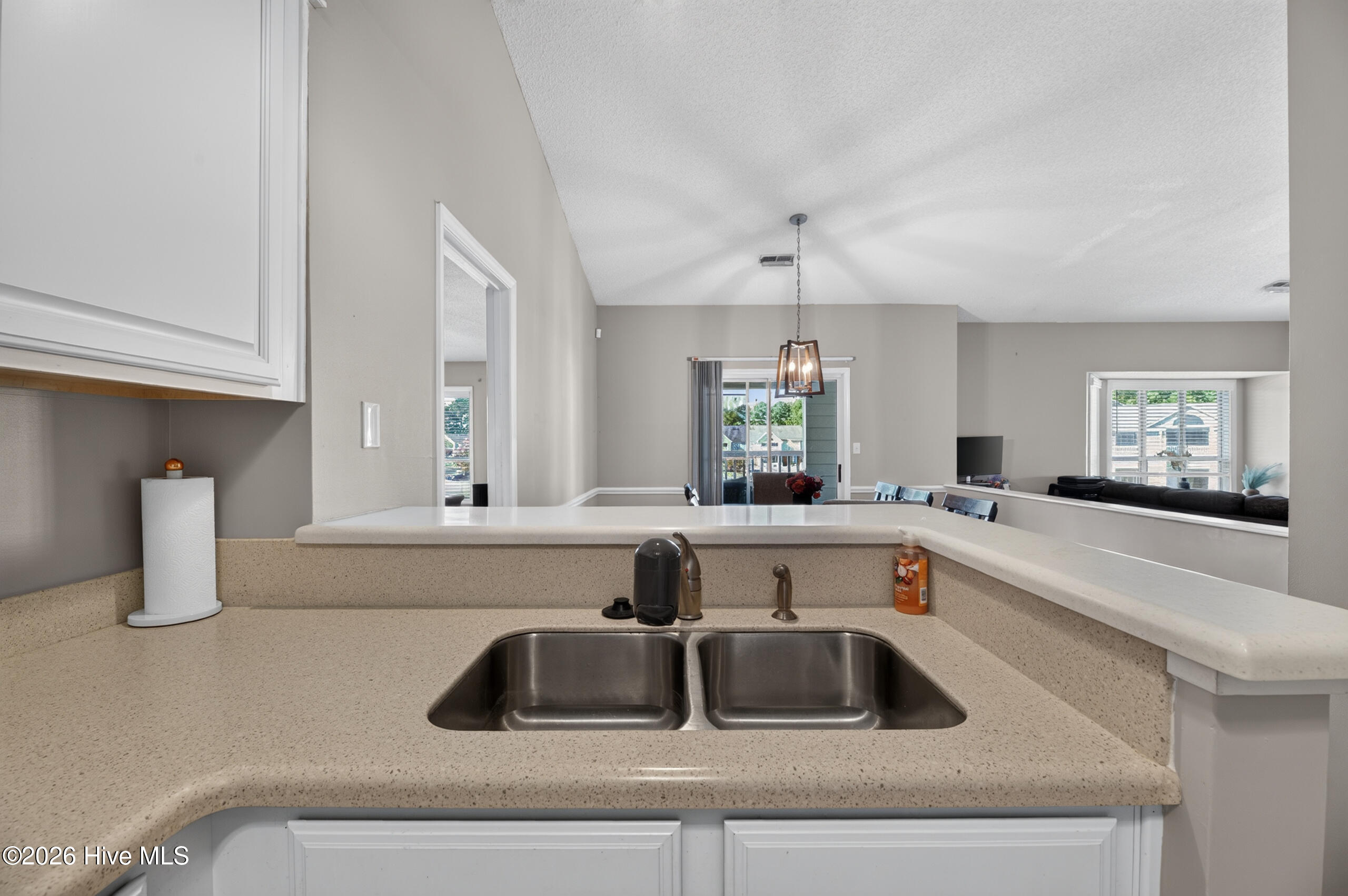101 Breezewood Drive H Property Photo 38