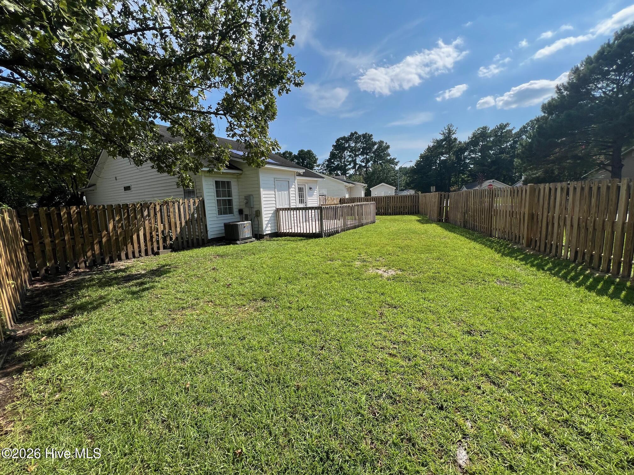 105 White Ash Lane Property Photo 18