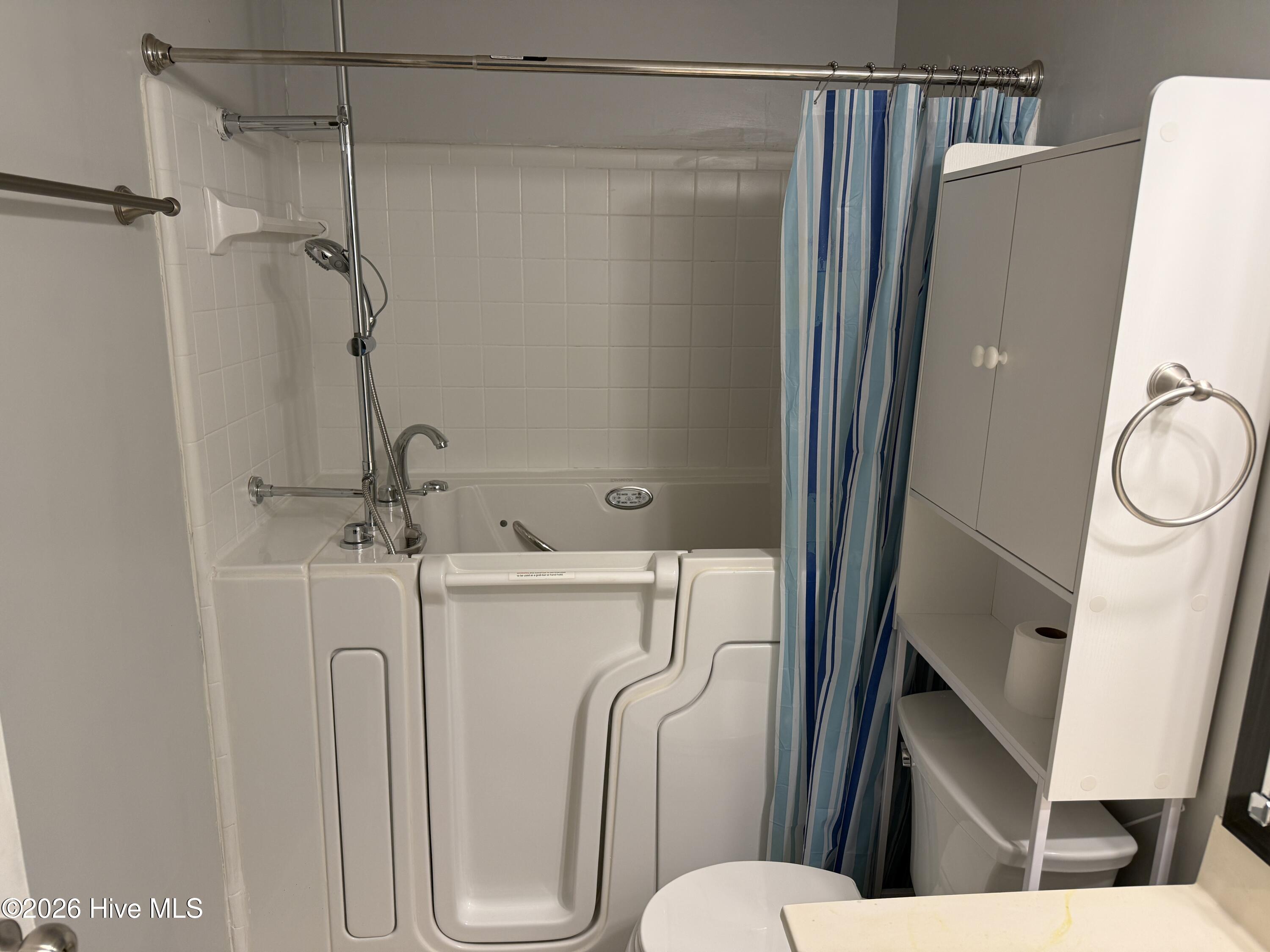2044 Bridgewater Drive Property Photo 18