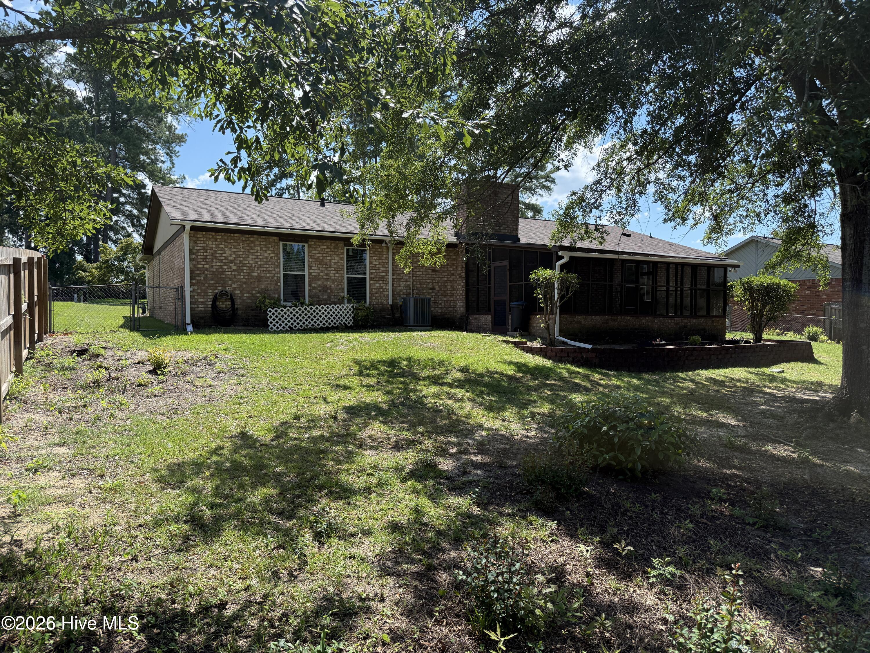 2044 Bridgewater Drive Property Photo 27