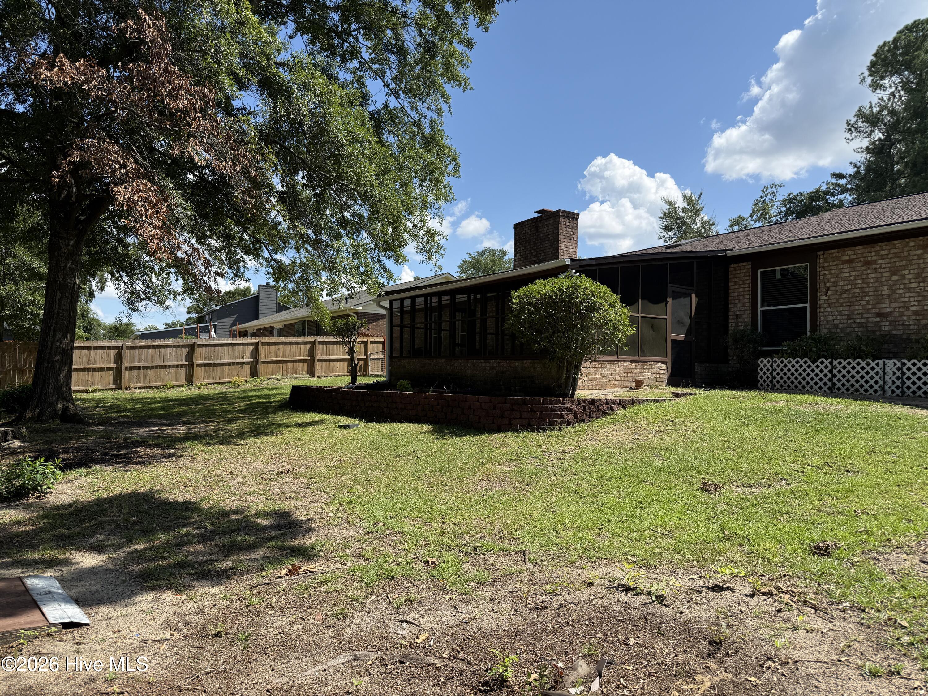 2044 Bridgewater Drive Property Photo 28