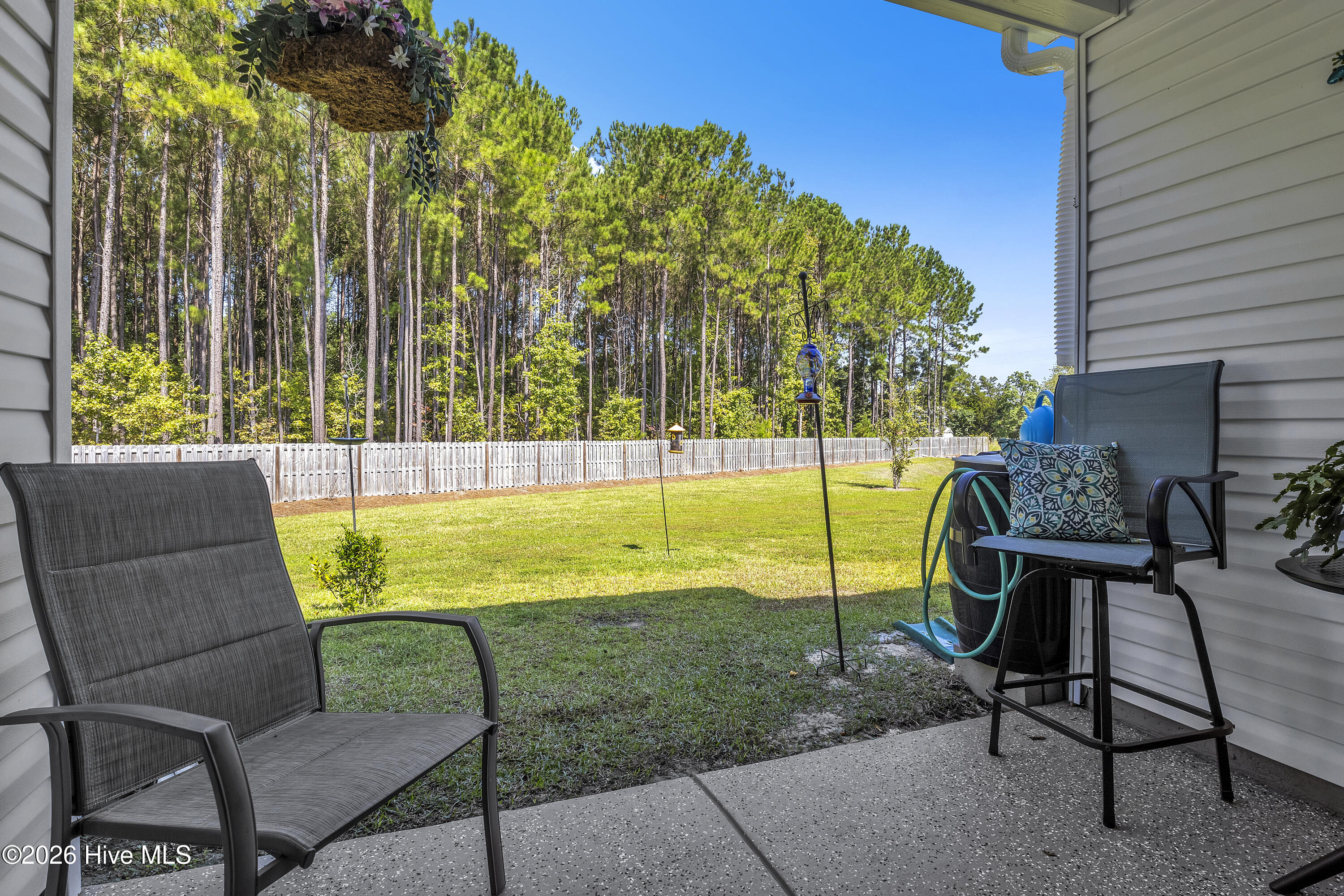 724 Palm Frond Way Nw Property Photo 33