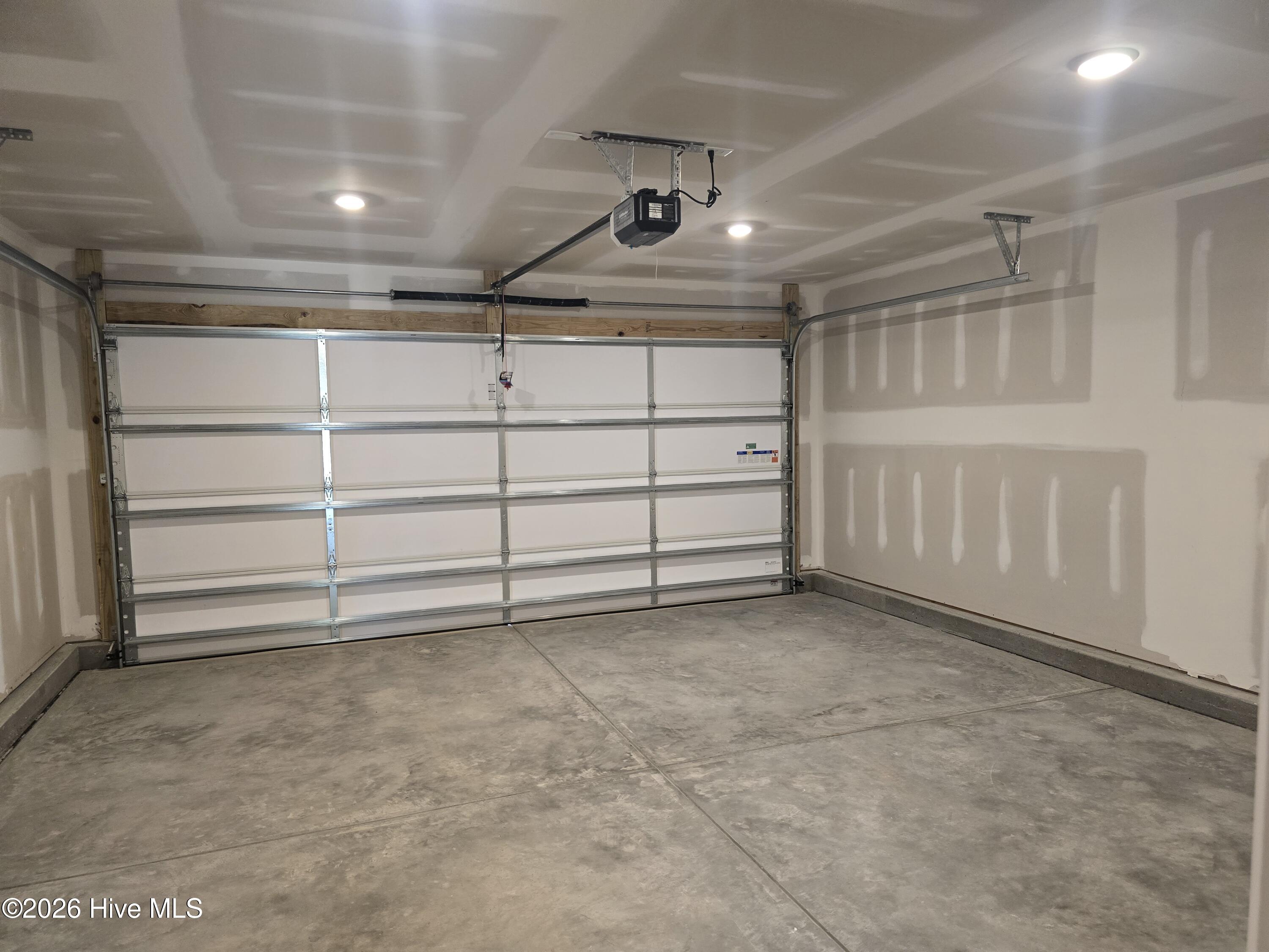1132 Hill Street Property Photo 15
