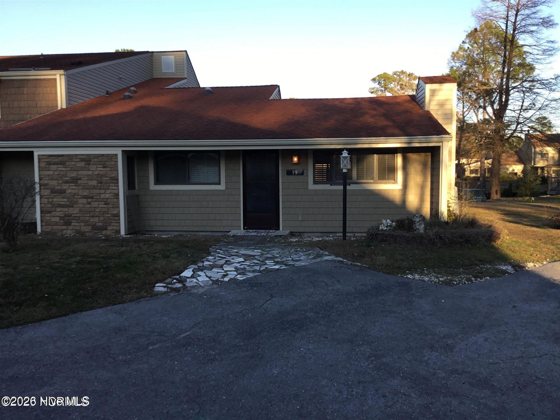 19 Quarterdeck Property Photo 1