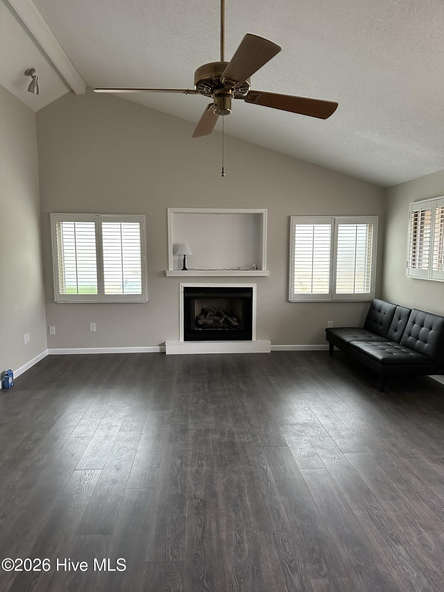 19 Quarterdeck Property Photo 2