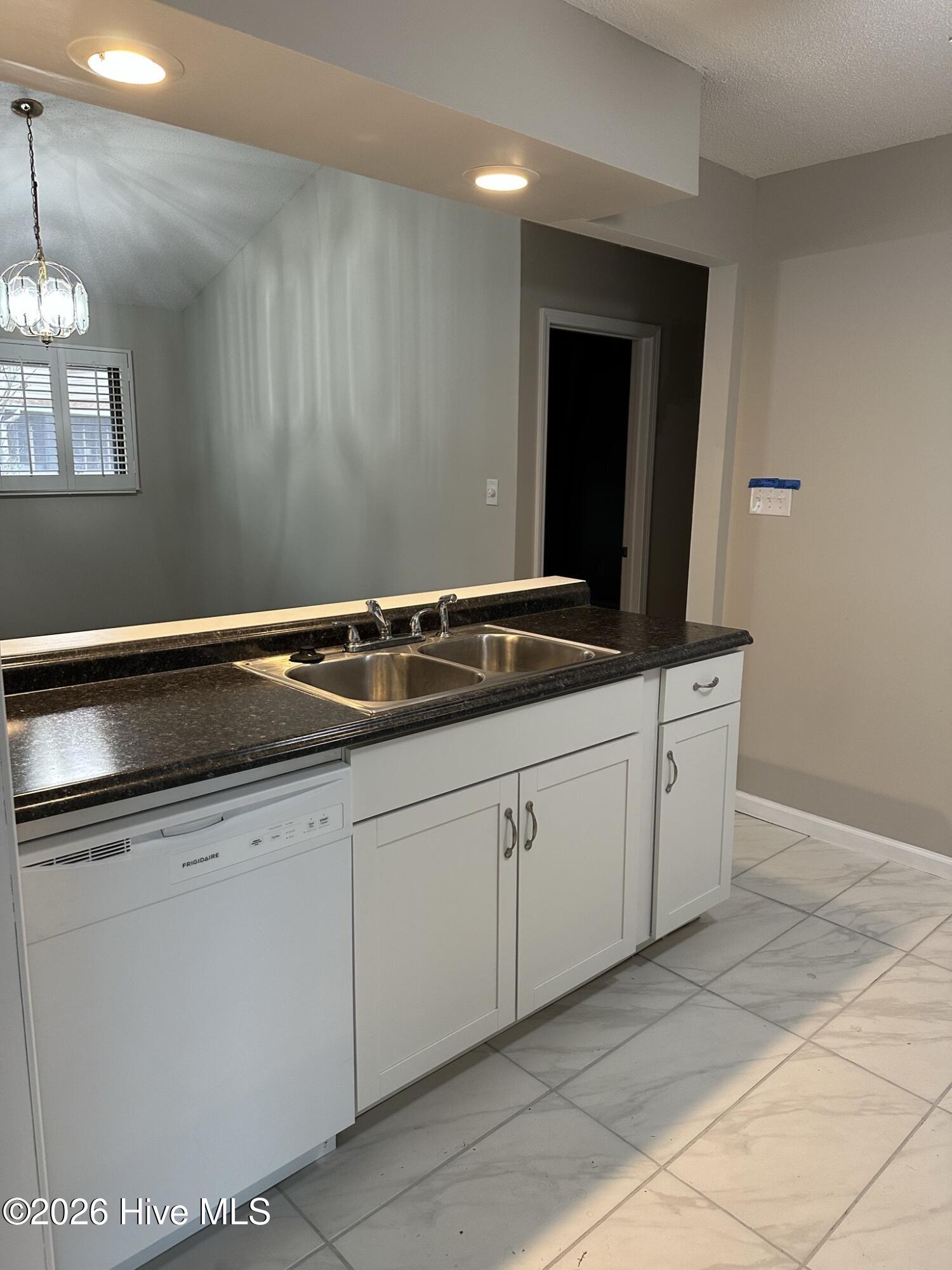 19 Quarterdeck Property Photo 4