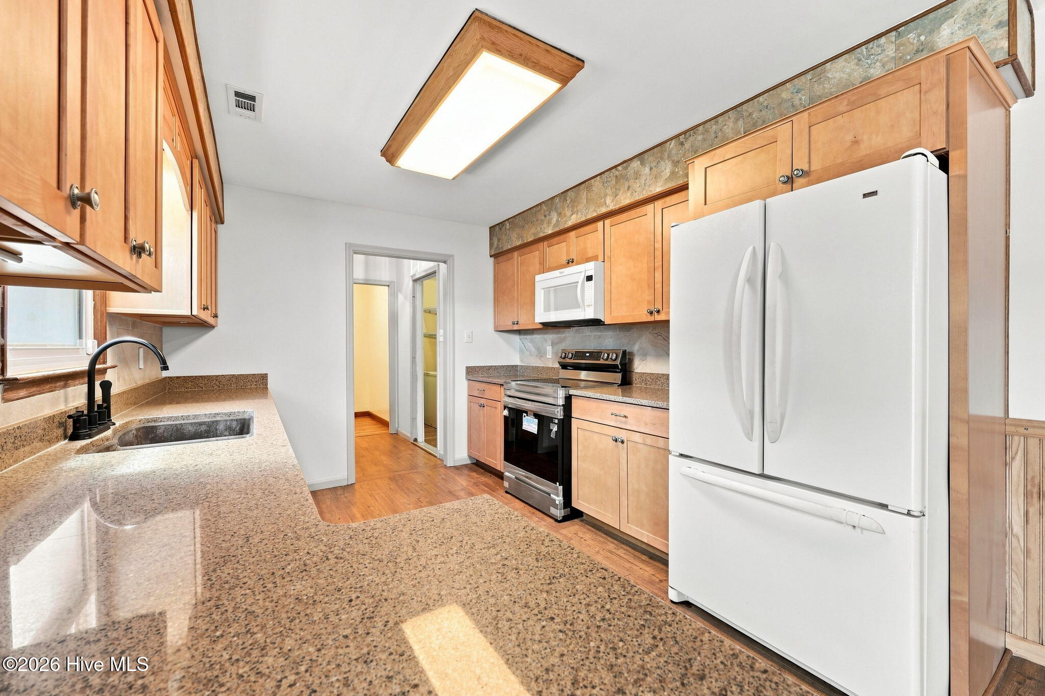 910 Coyote Trail Property Photo 35
