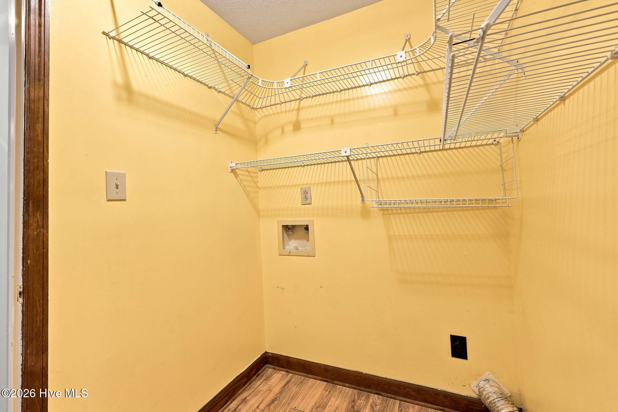 910 Coyote Trail Property Photo 37