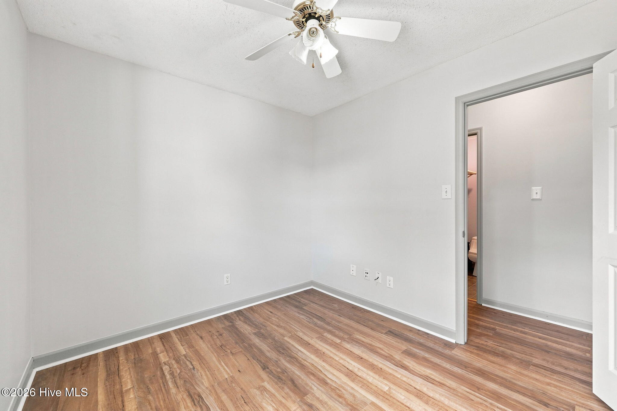 910 Coyote Trail Property Photo 42
