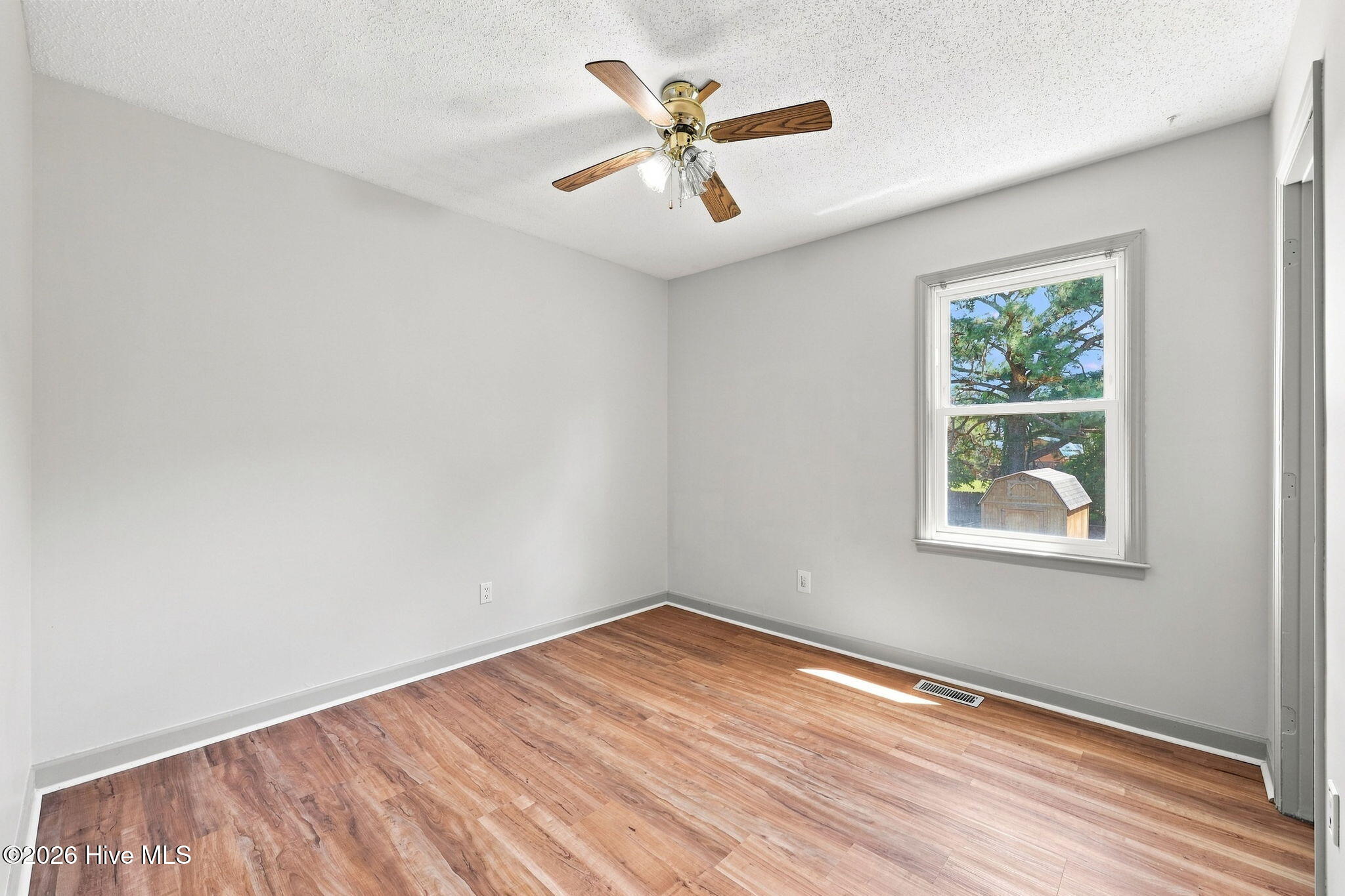 910 Coyote Trail Property Photo 43