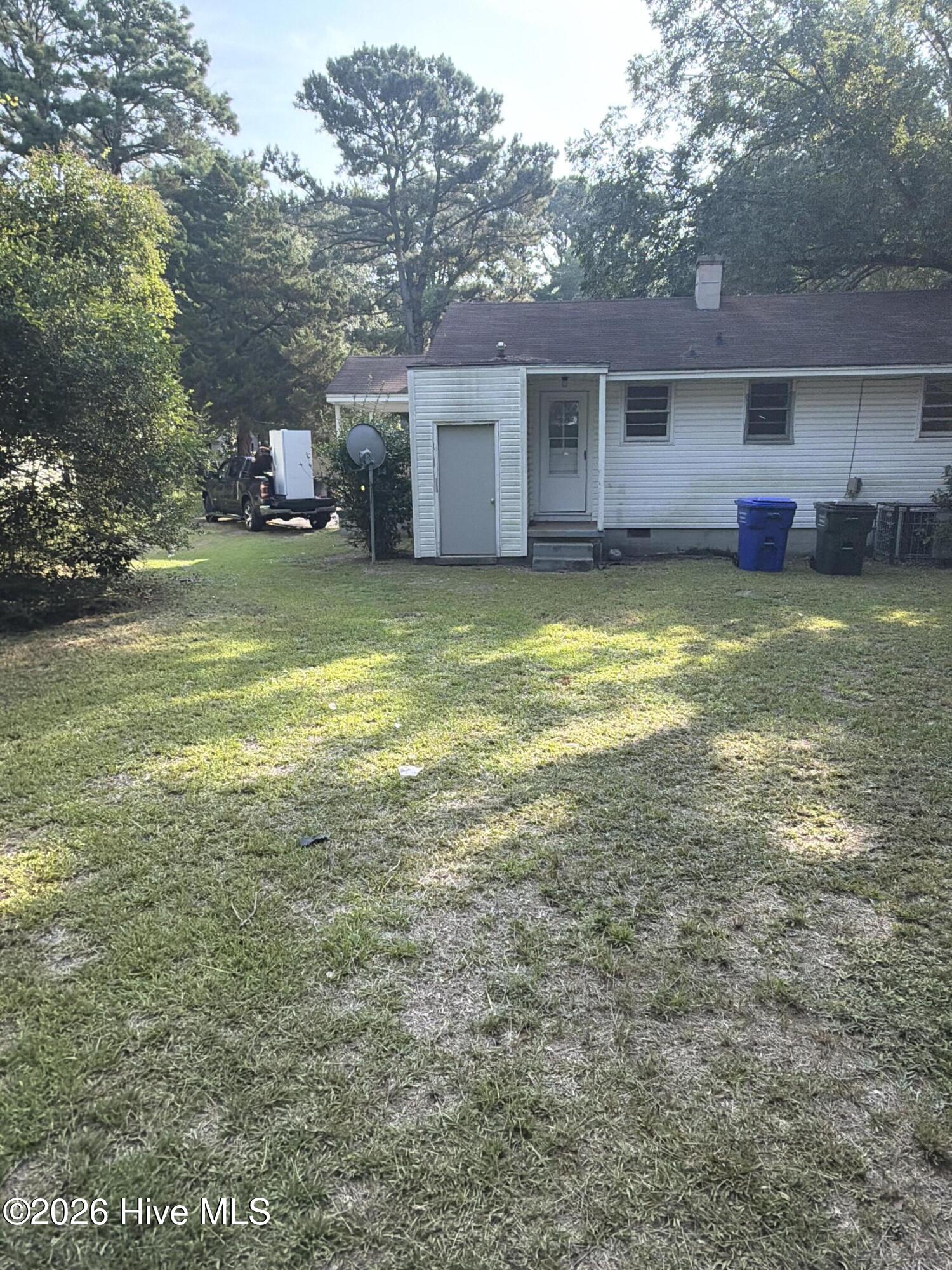 2317 Briarfield Road Property Photo 6