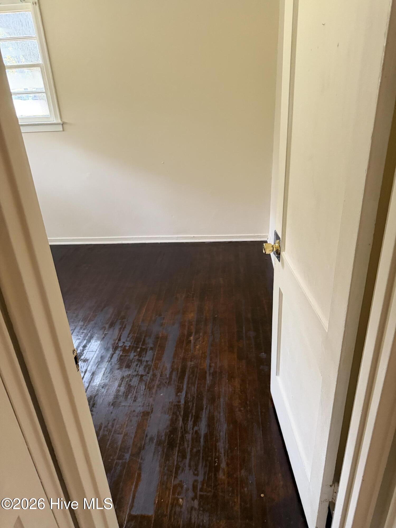 2317 Briarfield Road Property Photo 9