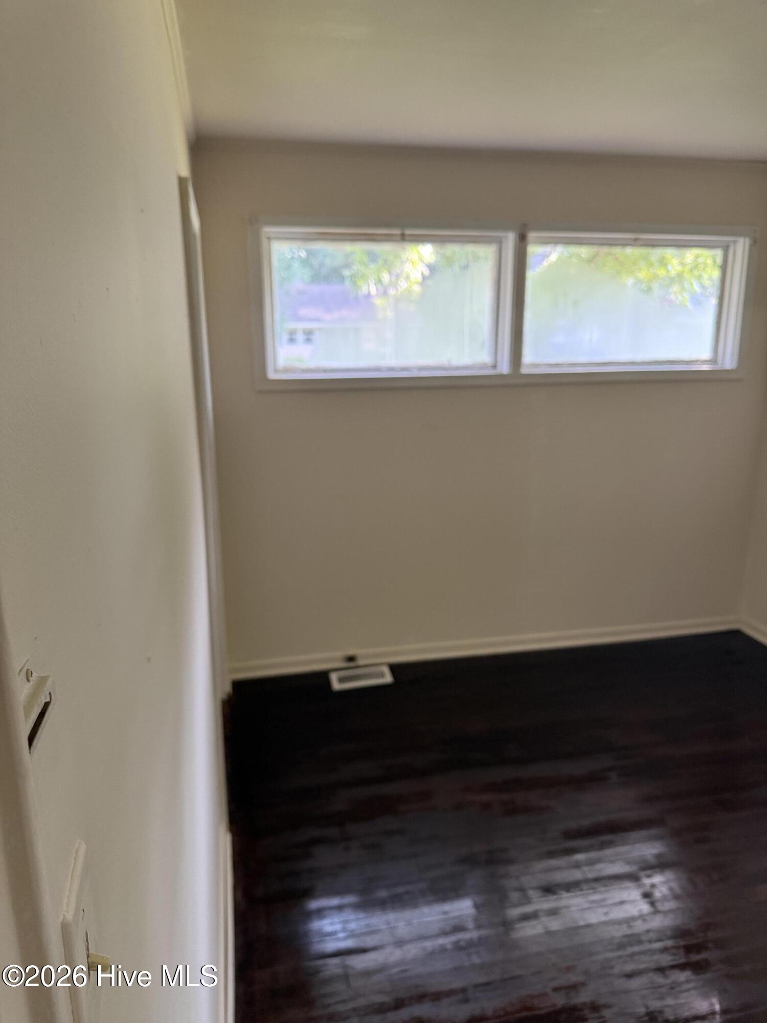 2317 Briarfield Road Property Photo 10